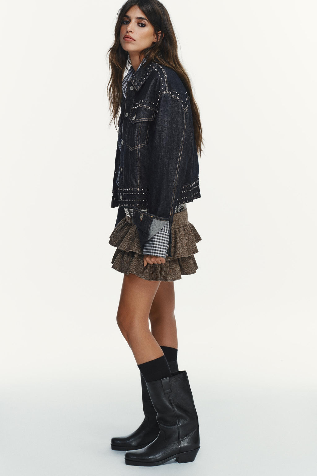 STUDDED DENIM-EFFECT JACKET - Zara фото 5