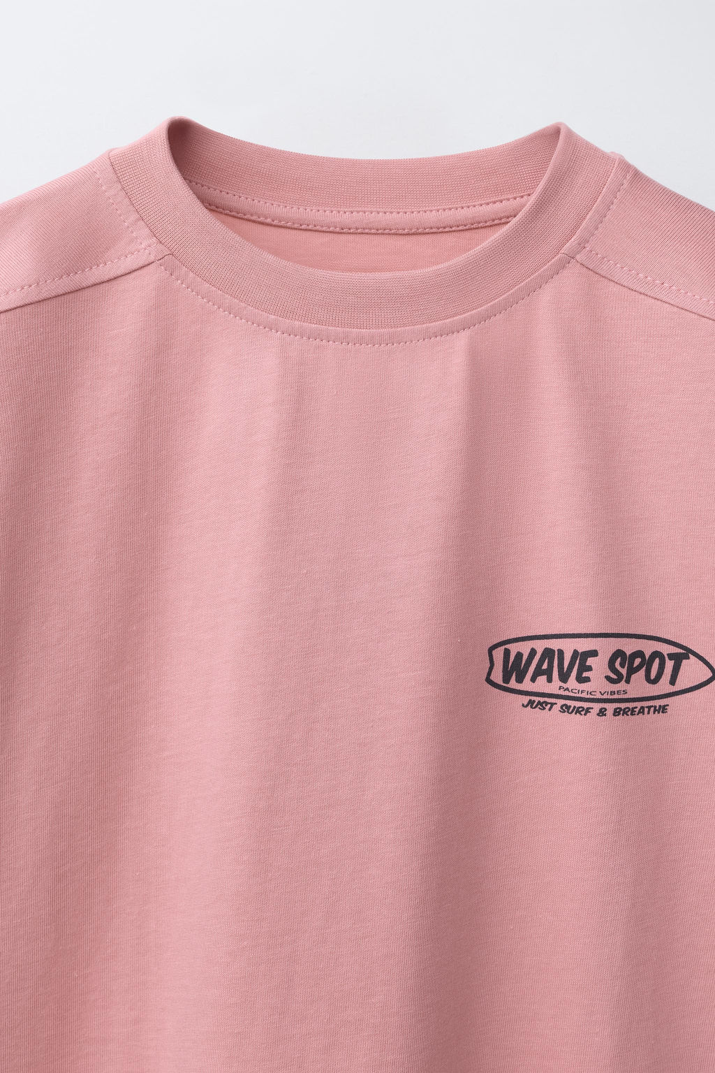 CONJUNTO CAMISETA Y BERMUDA TEXTO / Rosa lavado