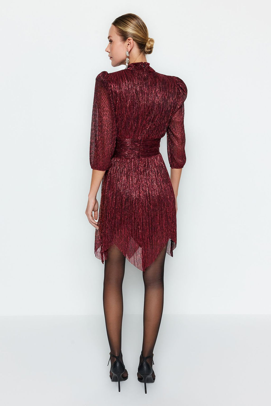 TRENDYOLMILLA Koyu Lacivert Par?lt?l? Orme K?sa S?k Abiye Elbise TPRAW23EL00304  фото 13