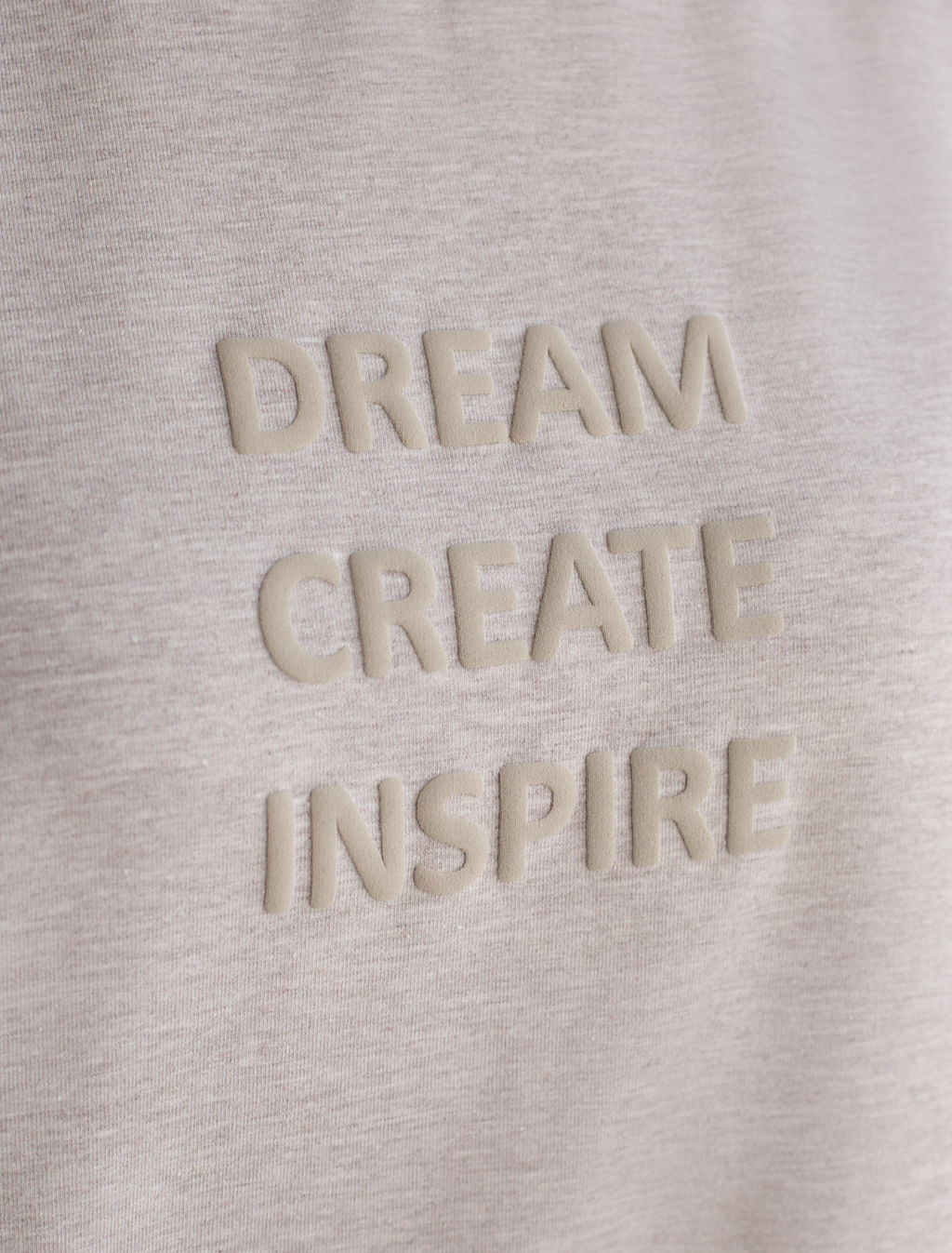 Футболка Vilatte D49.117 из хлопка с эластаном кофейный меланж фото 2