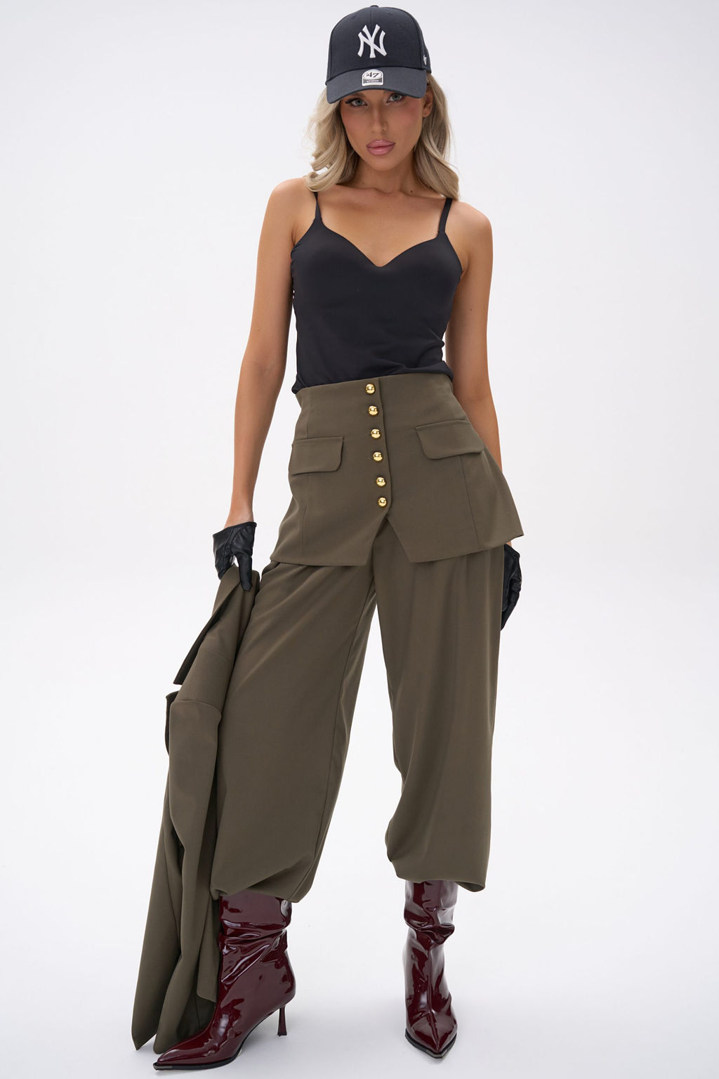 Костюм  тройка Мэдди (хаки)