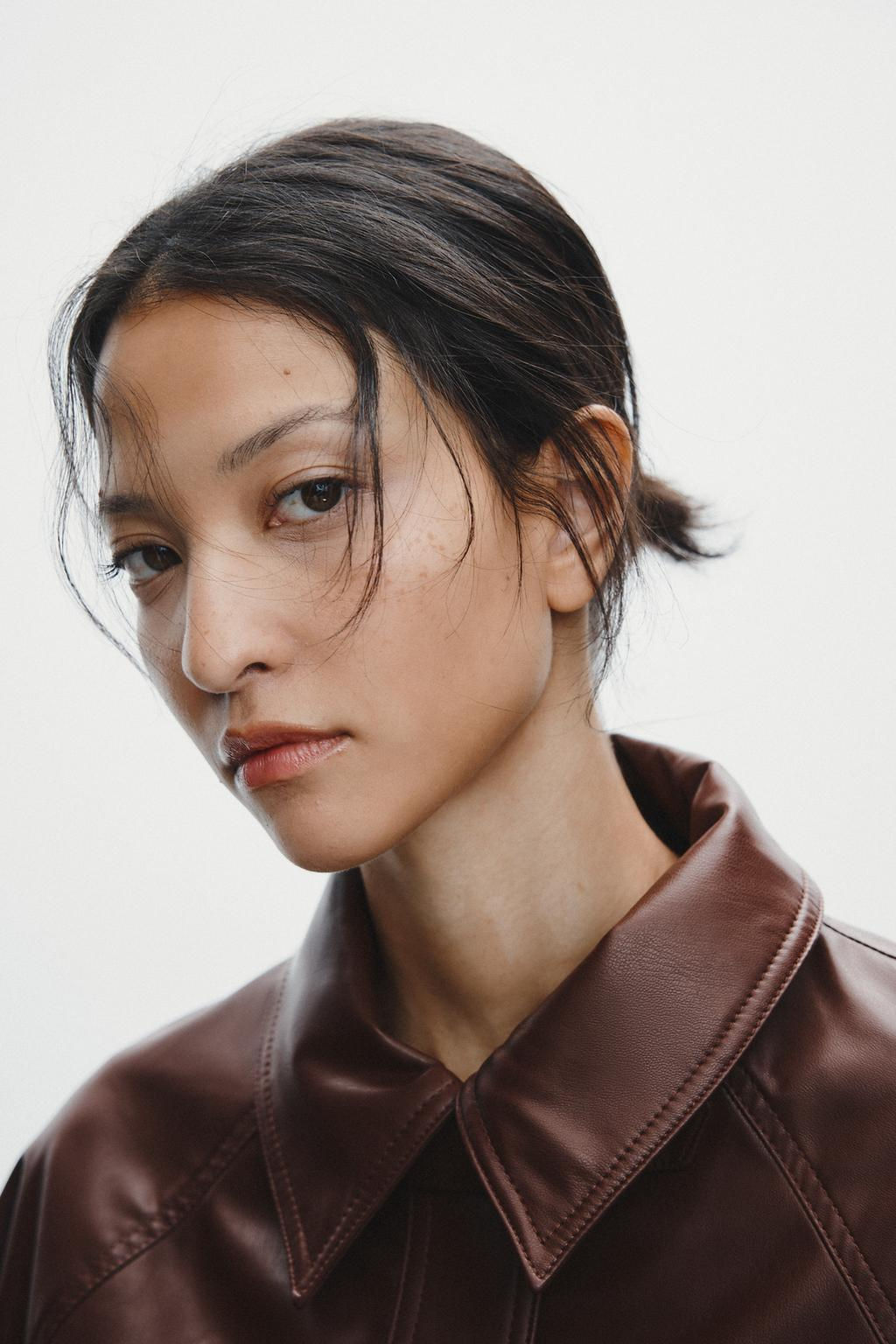 SHORT FAUX LEATHER TRENCH COAT - Zara фото 3