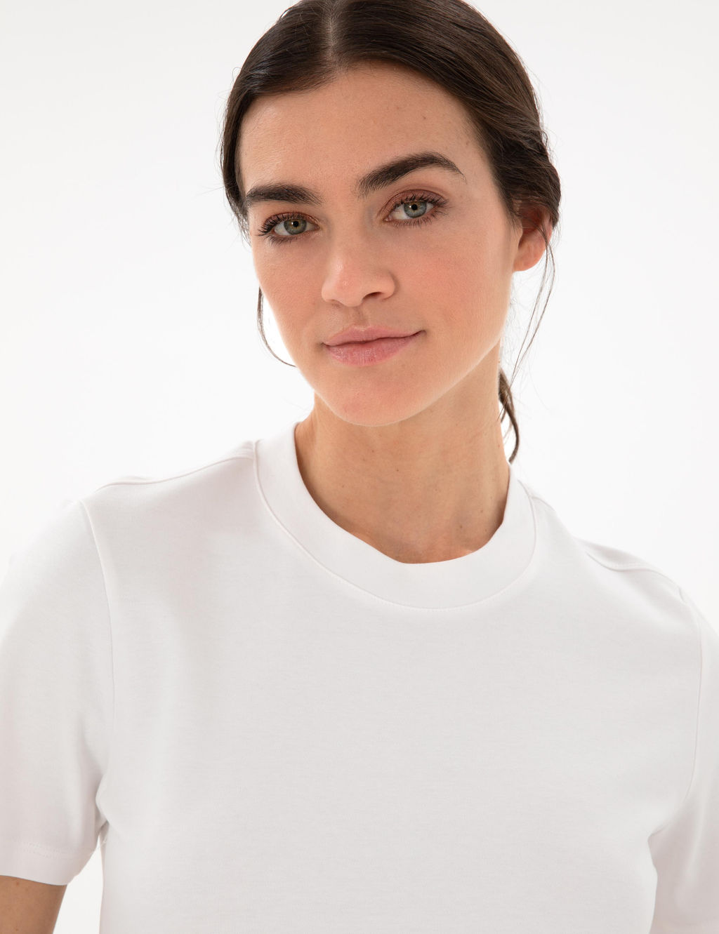 Beyaz Bisiklet Yaka Basic Ti__rt