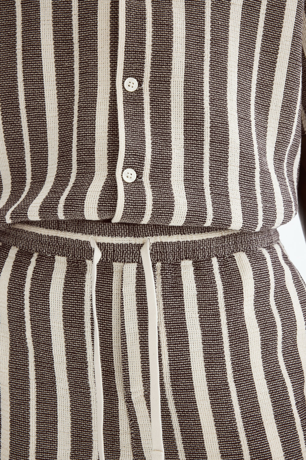 Pantal?n corto Regular Fit - H&m фото 7