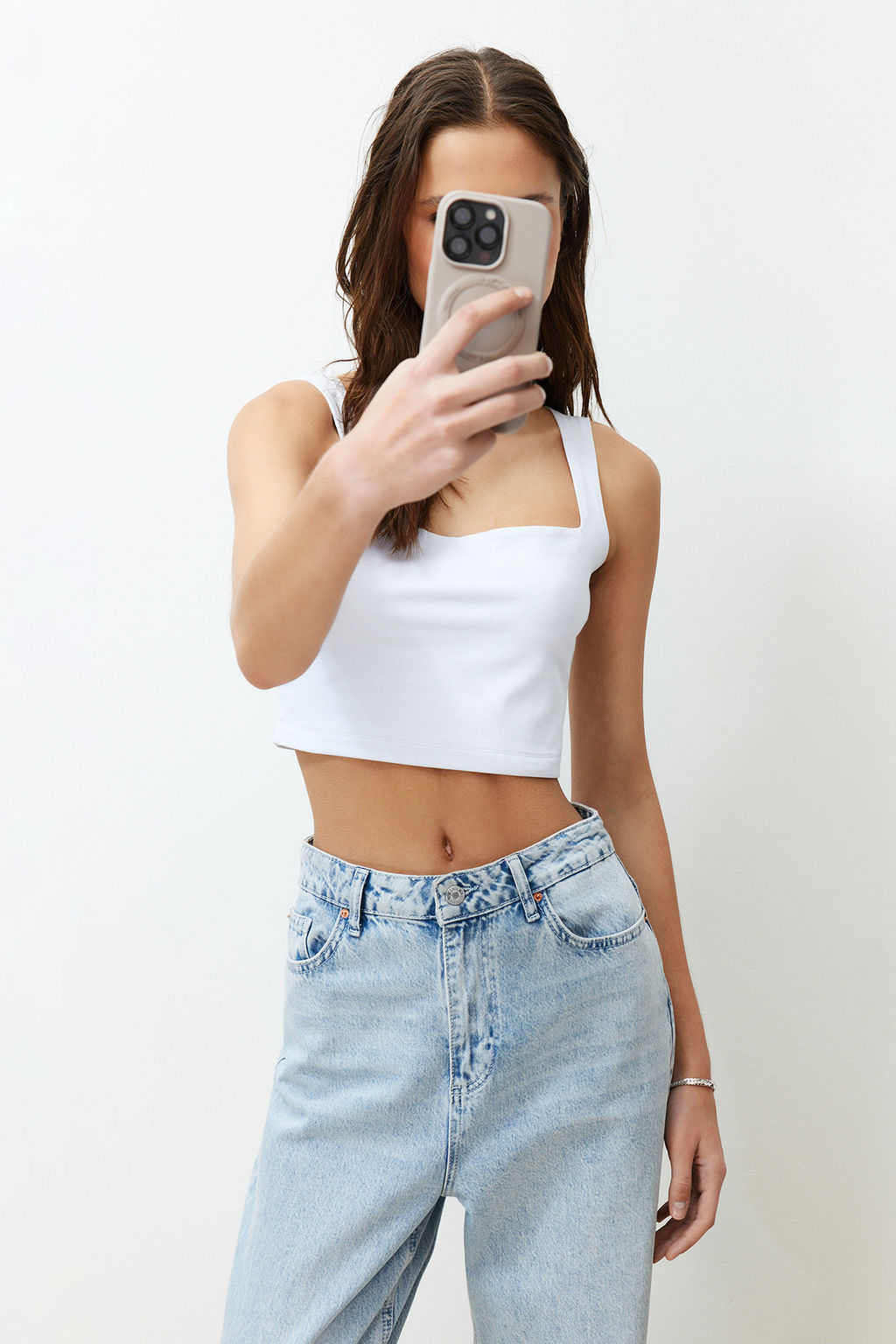 Beyaz Duz Slim Kare Yaka Super Crop Orme Atlet TWOSS24AL00031