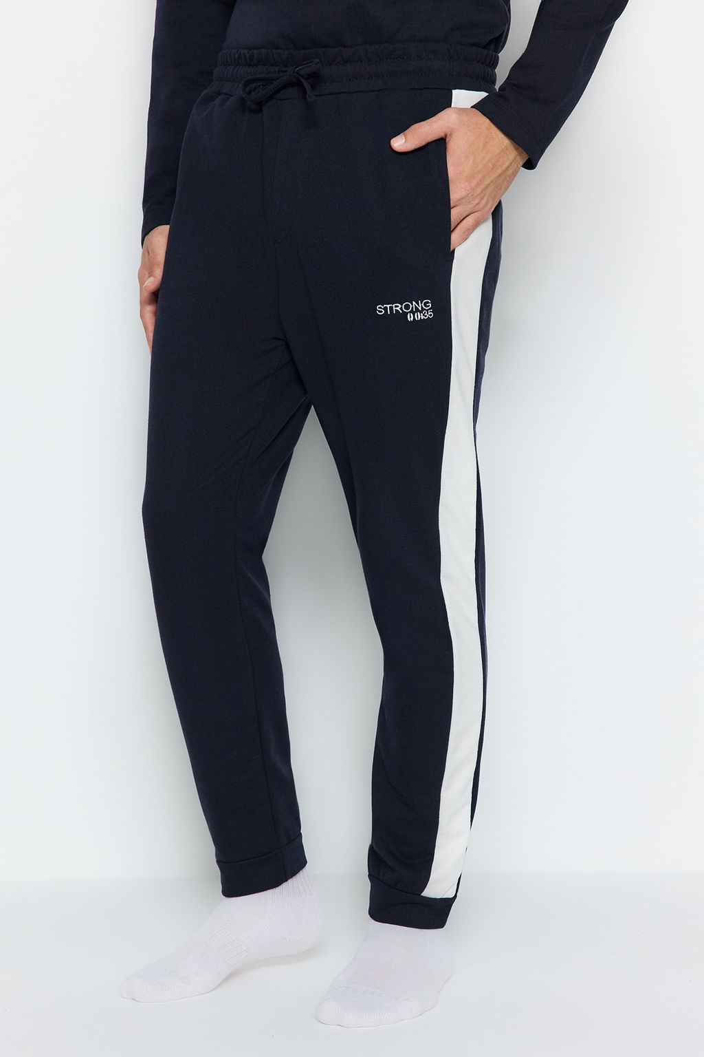 TRENDYOL MAN Lacivert Regular Fit Nak?s Detayl? Orme Pijama Tak?m? TMNAW24PT00030 - Trendyolmilla фото 13