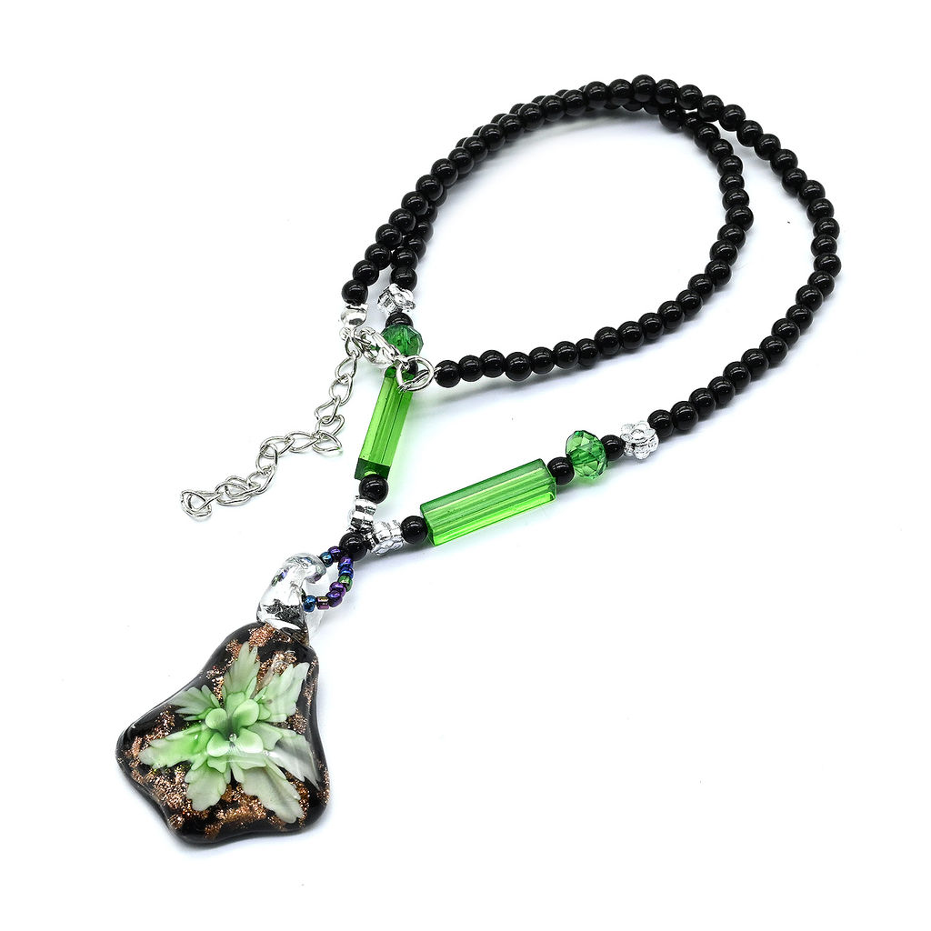 Подвеска из муранского стекла форма 32*52мм, цв.зеленый, 46см