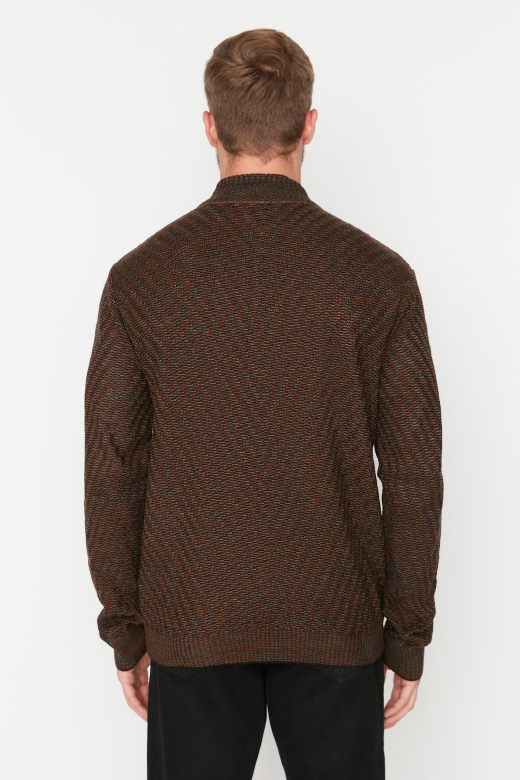 TRENDYOL MAN Kahverengi Slim Fit Dar Kesim Yar?m Bal?kc? Yaka Fermuarl? Triko Kazak TMNAW23KZ00175 - Trendyolmilla фото 5