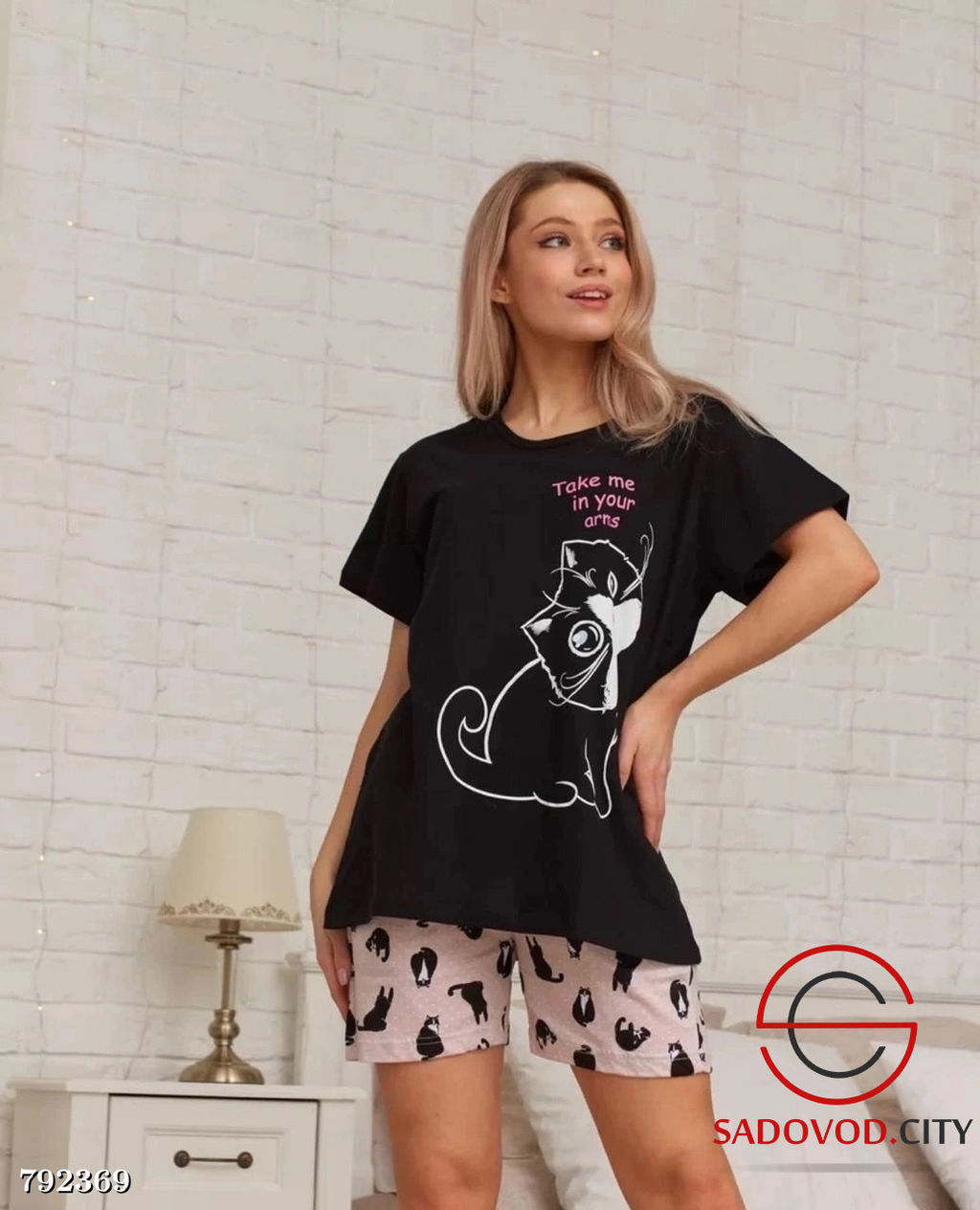 пижама женская с шортами,с принтом кошки