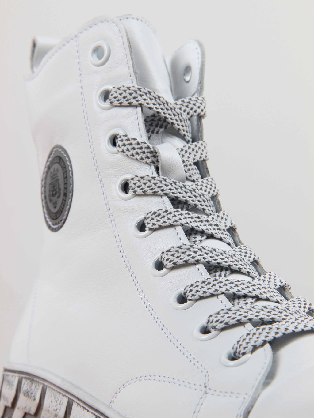 Ботинки 215.icebergw.White/Шерсть