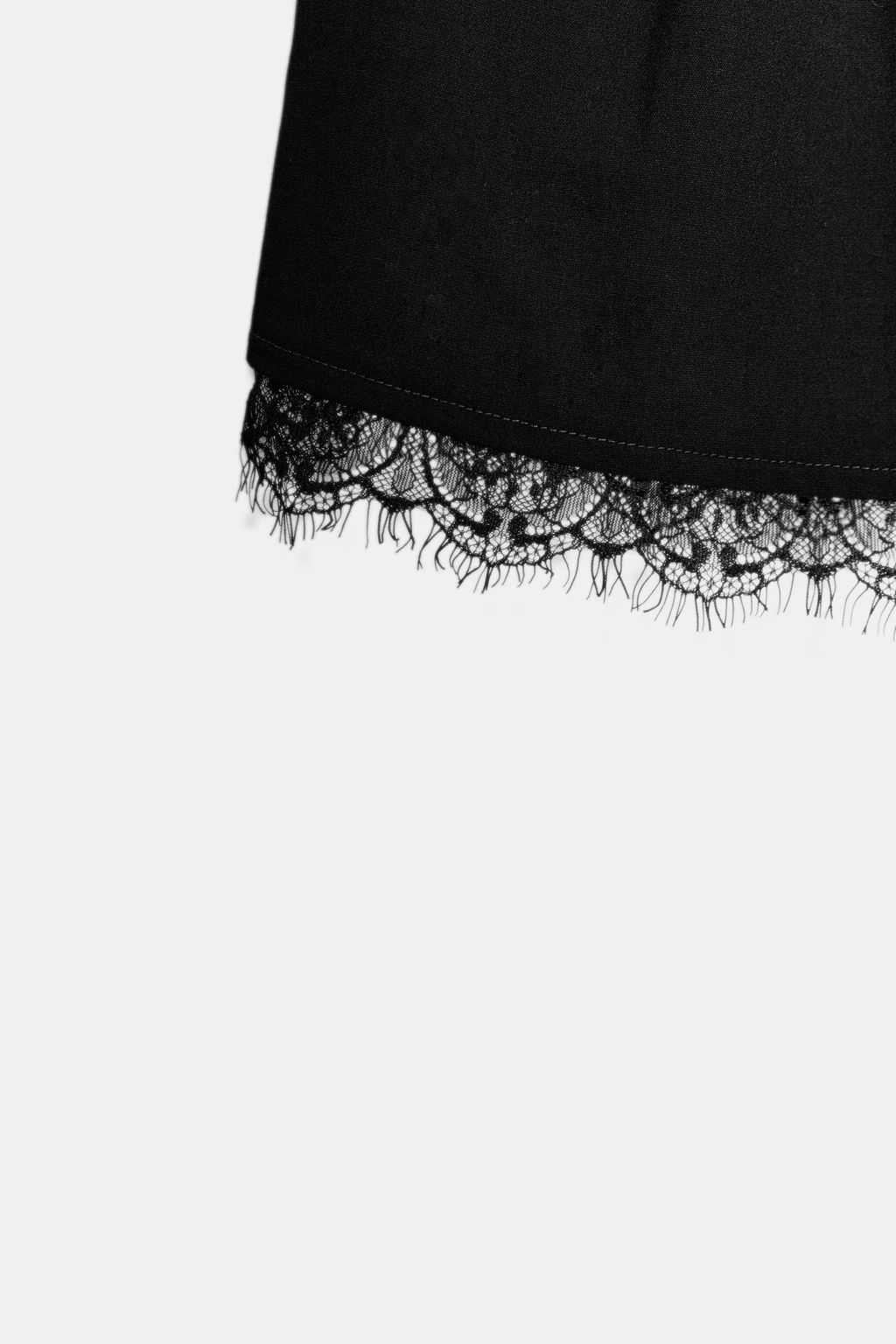 BERMUDA SHORTS WITH LACE TRIM - Zara фото 6