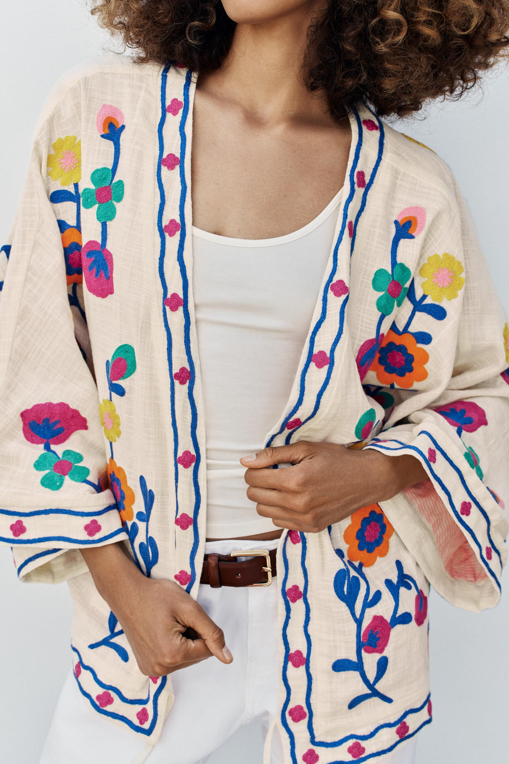 KIMONO BORDADOS FLORES / Crudo - Zara фото 4