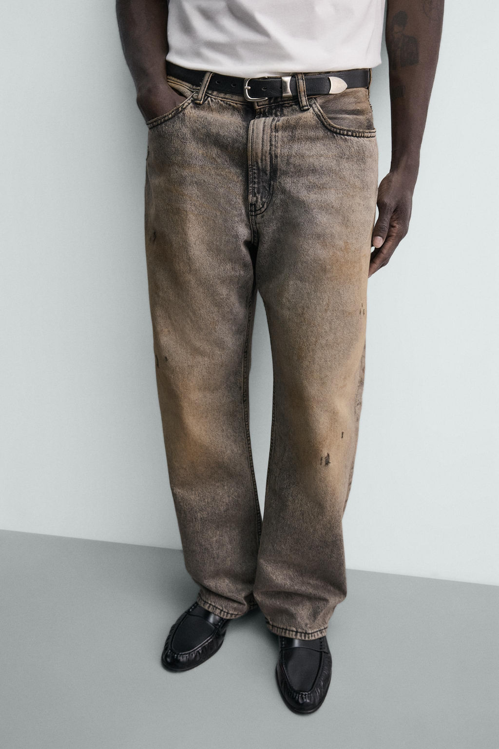 JEANS BAGGY FIT / Gris / Tostado