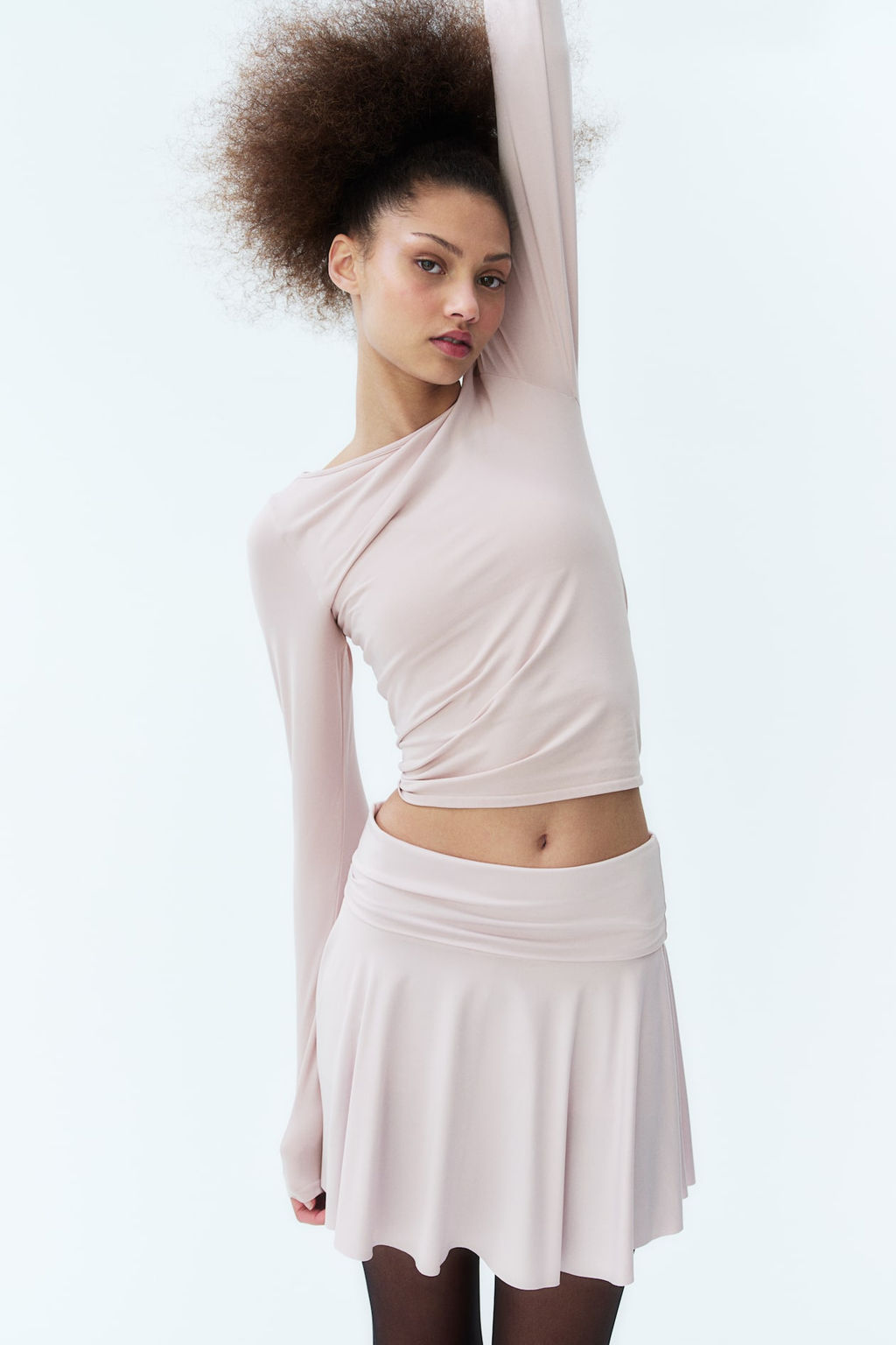 Top de deporte seamless en DryMove - H&m фото 3