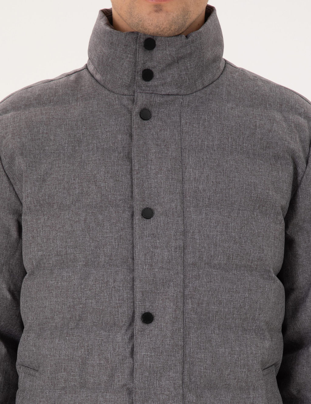 Gri Kaz T_y_ S_cak Tutan Mont