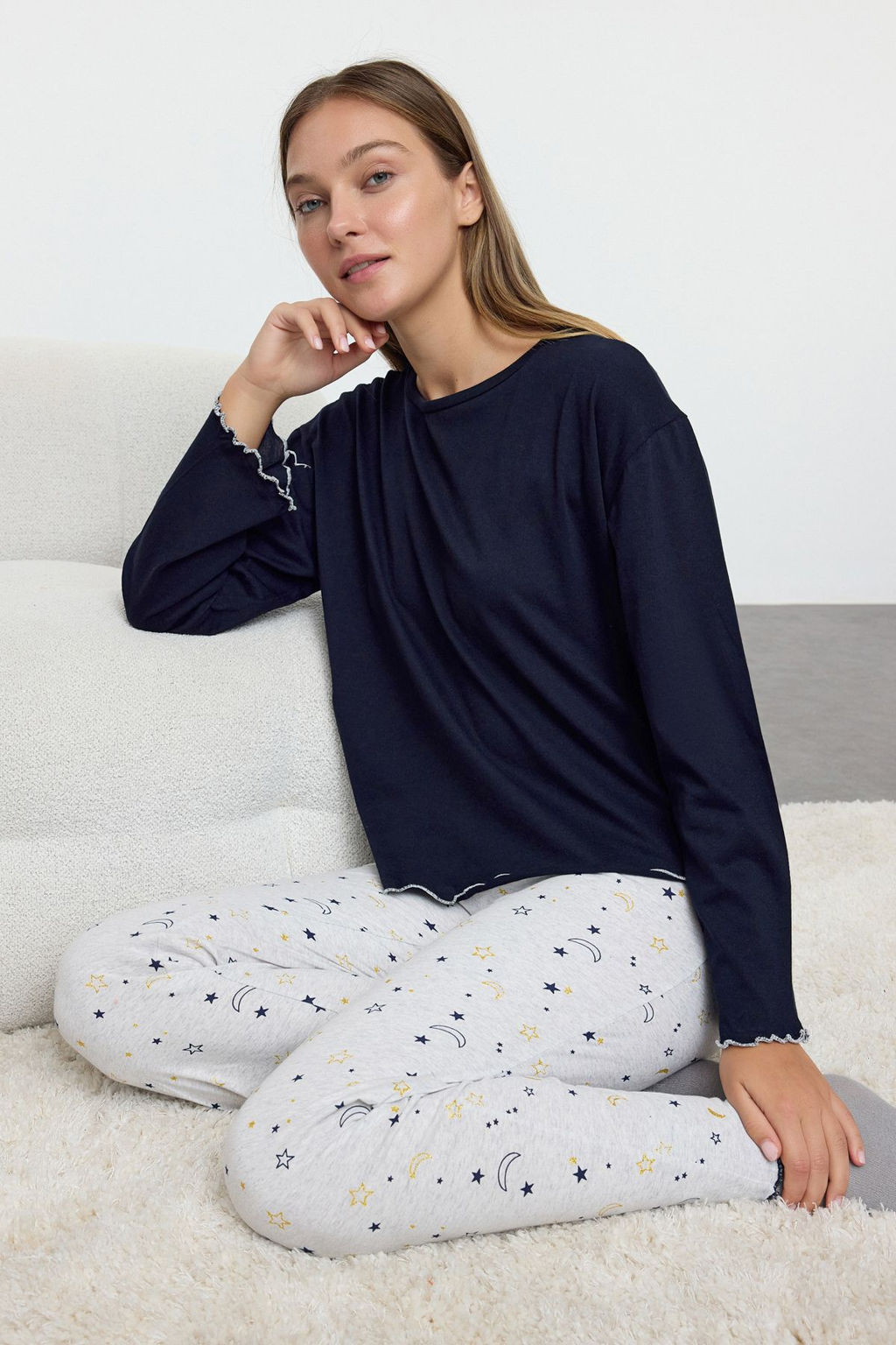 Trendyolmilla Lacivert Varakl? Galaksi Desenli Baby Overlok Detayl? Orme Pijama Tak?m? THMAW25PT00205