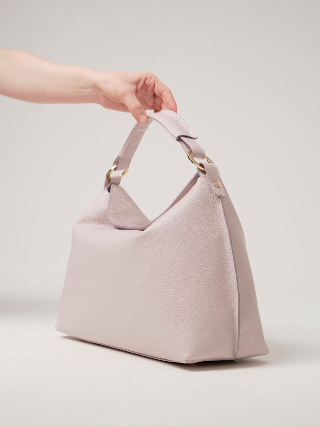 Кожаная сумка Deboro 30900 розовый дым