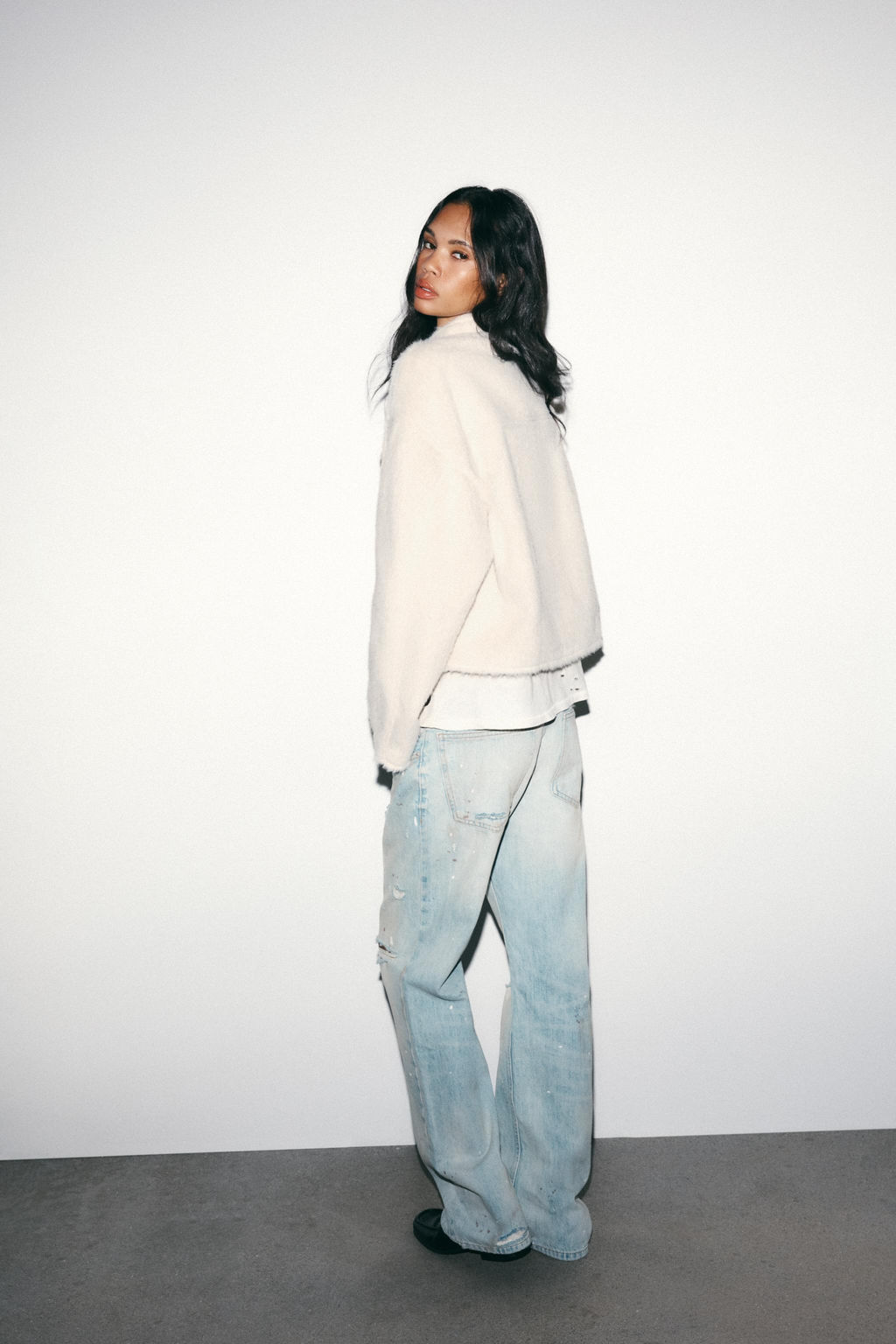 DOUBLE-BREASTED FAUX FUR JACKET - Zara фото 5