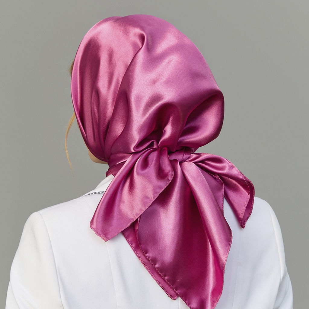 Платок Атласный, цвет фиалковый - Мастерская ПОКРОВ фото 3