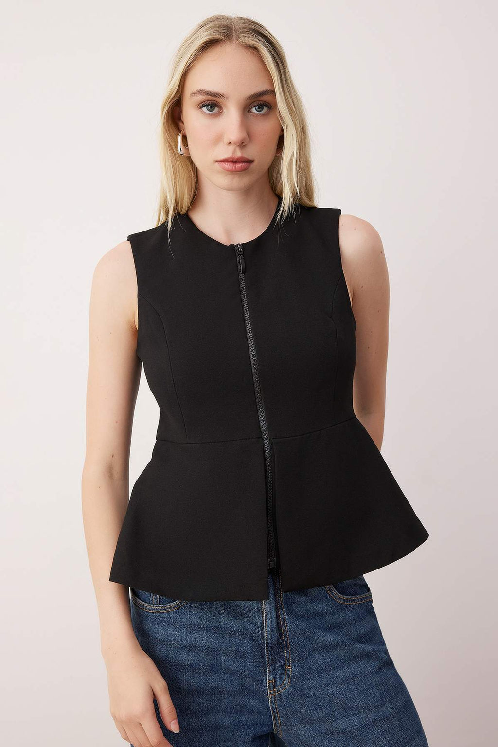 Sustainable Siyah Fermuarl? Peplum Dokuma Yelek TWOAW26YE00053 - Trendyolmilla фото 5