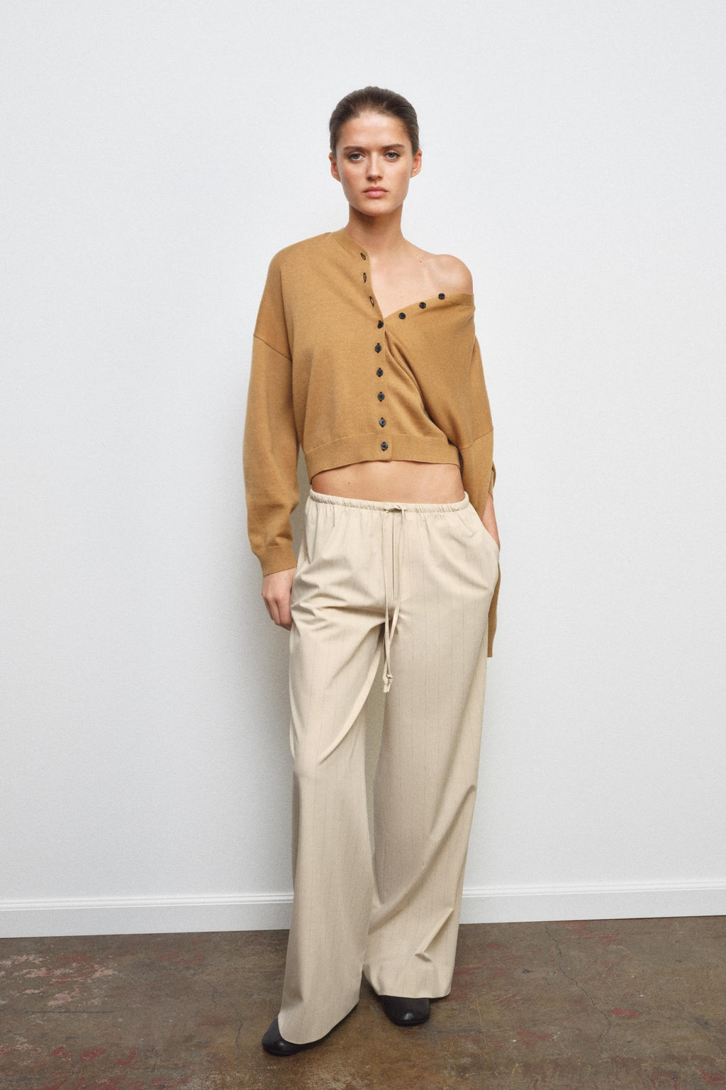V-NECK KNIT CARDIGAN - Zara фото 8