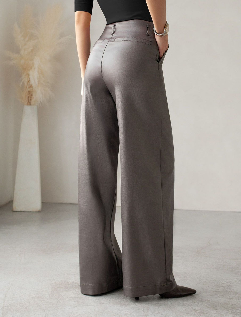 D54.265 Джинсы женские темно-серебряный