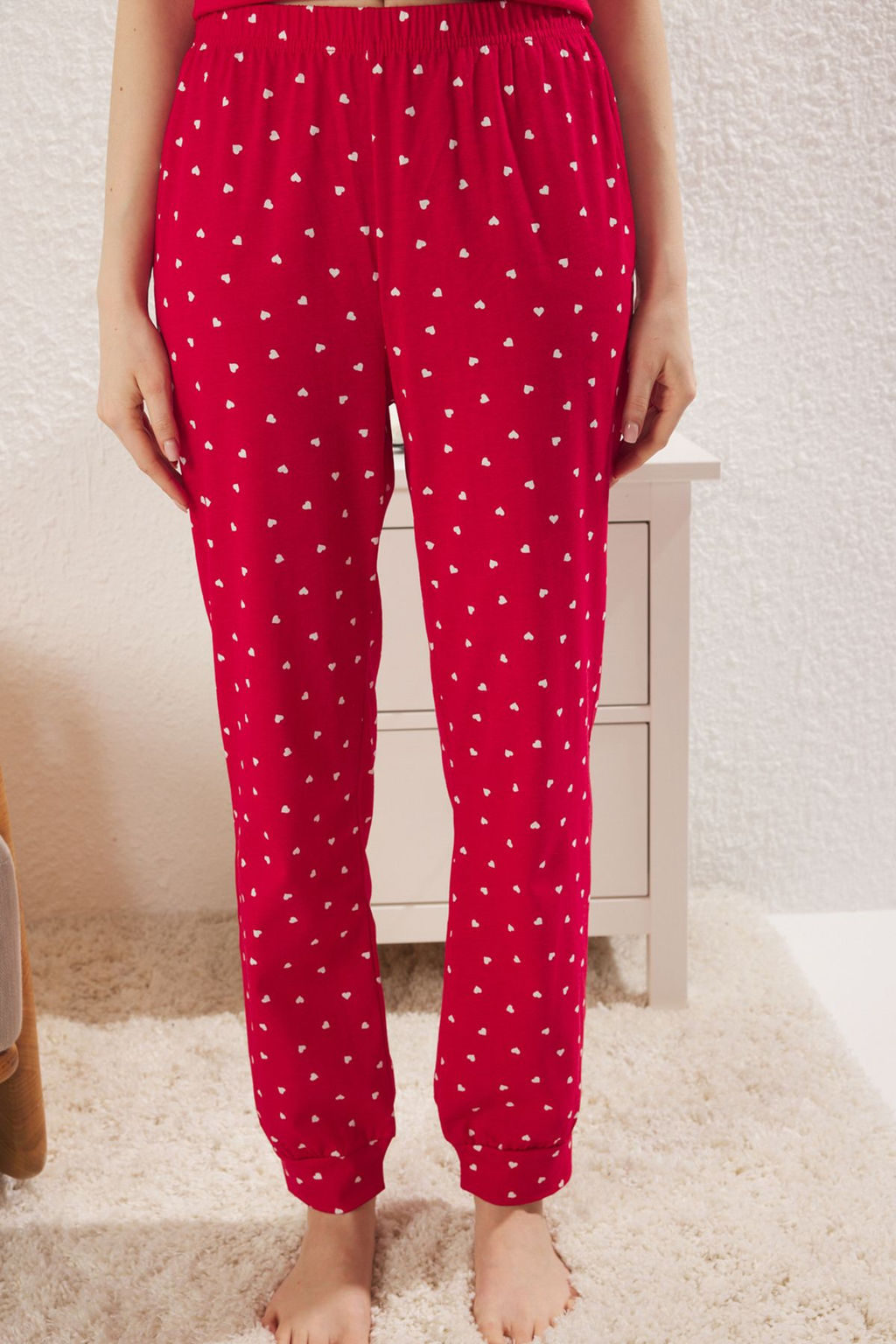Trendyolmilla Kad?n Couple/Cift K?rm?z? Pamuklu Kalpli Sloganl? Orme Pijama Tak?m? THMSS25PT00283  фото 5