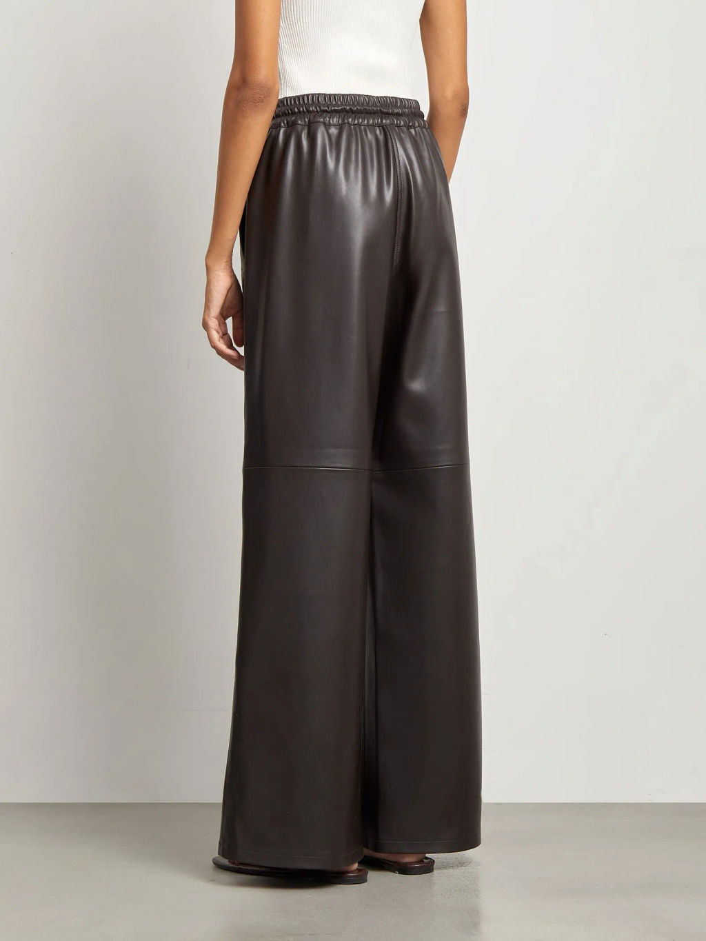 EMKA / Брюки широкого кроя из экокожи  фото 4