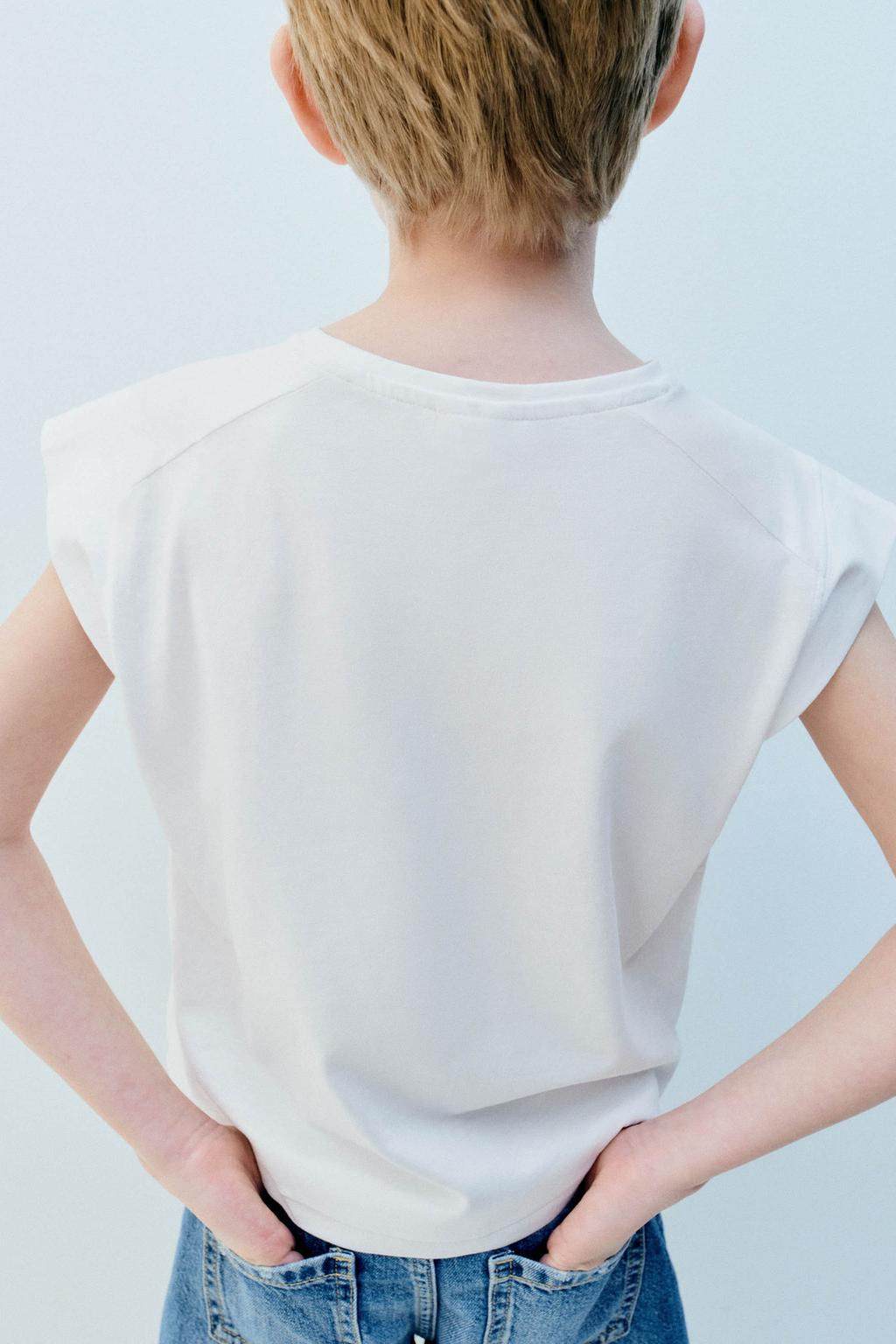 PLAIN T-SHIRT WITH TAB - Zara фото 14