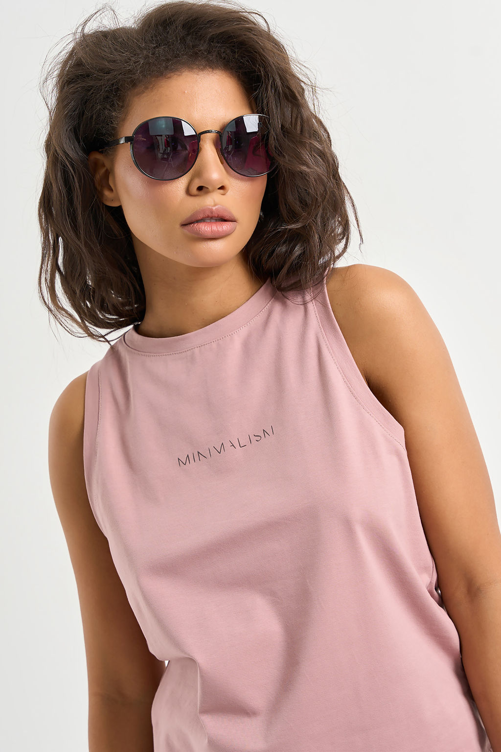 Топ трикотажный без рукавов из хлопка пыльный беж