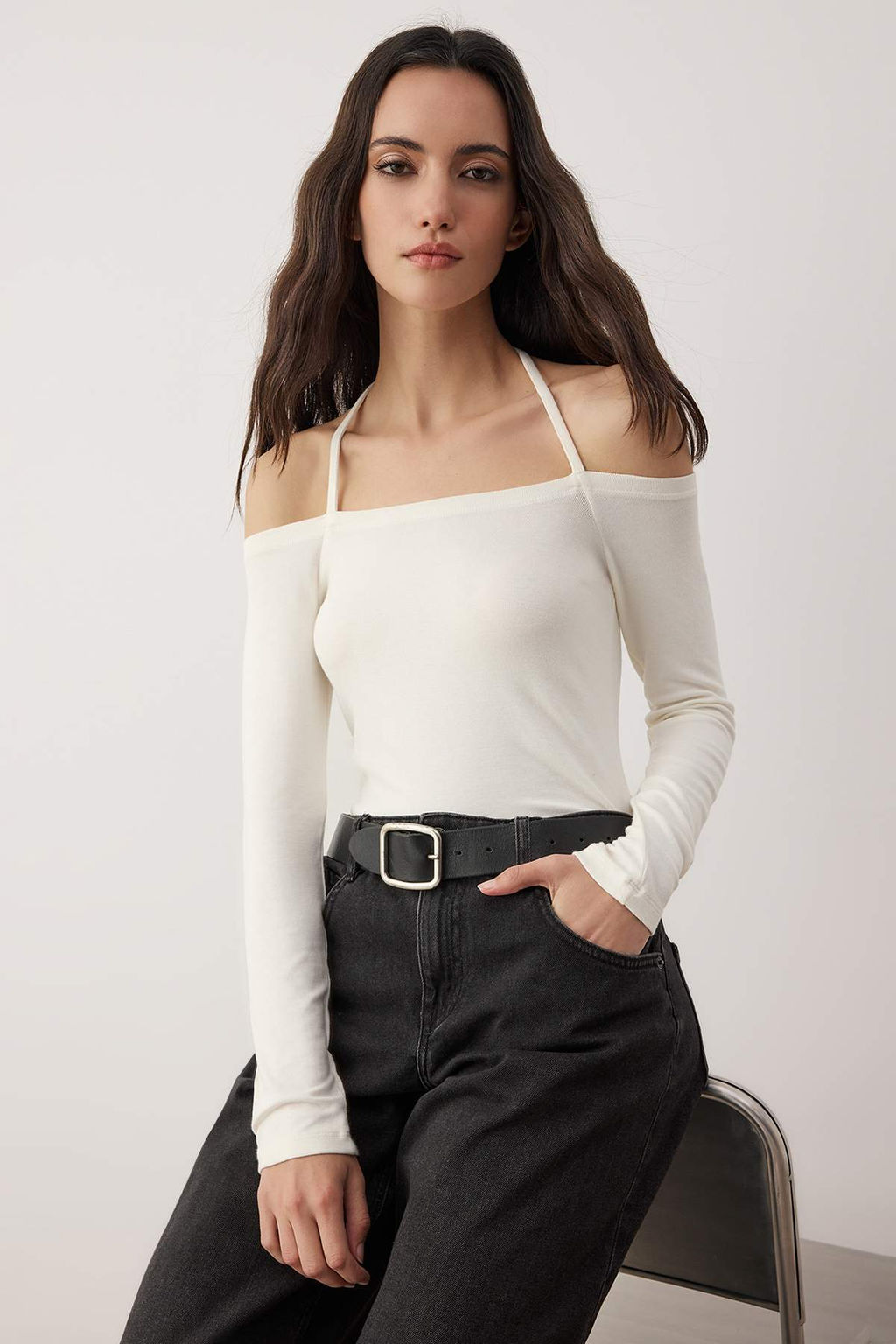 Ekru Carmen Yaka Baglama Detayl? Fitted/Vucuda Oturan Orme Bluz TWOAW26BZ00097