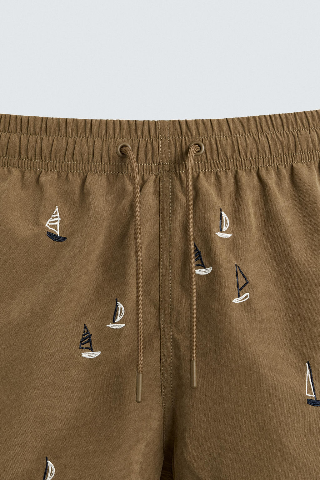EMBROIDERED MID-LENGTH SWIMMING TRUNKS - Zara фото 8