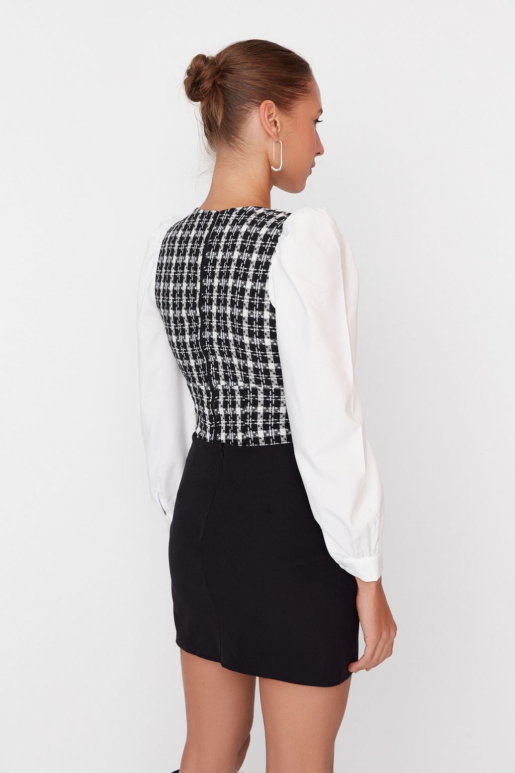 Siyah Crop Fitted Tuvit Dokuma Bluz TWOAW23BZ00521 - Trendyolmilla фото 5