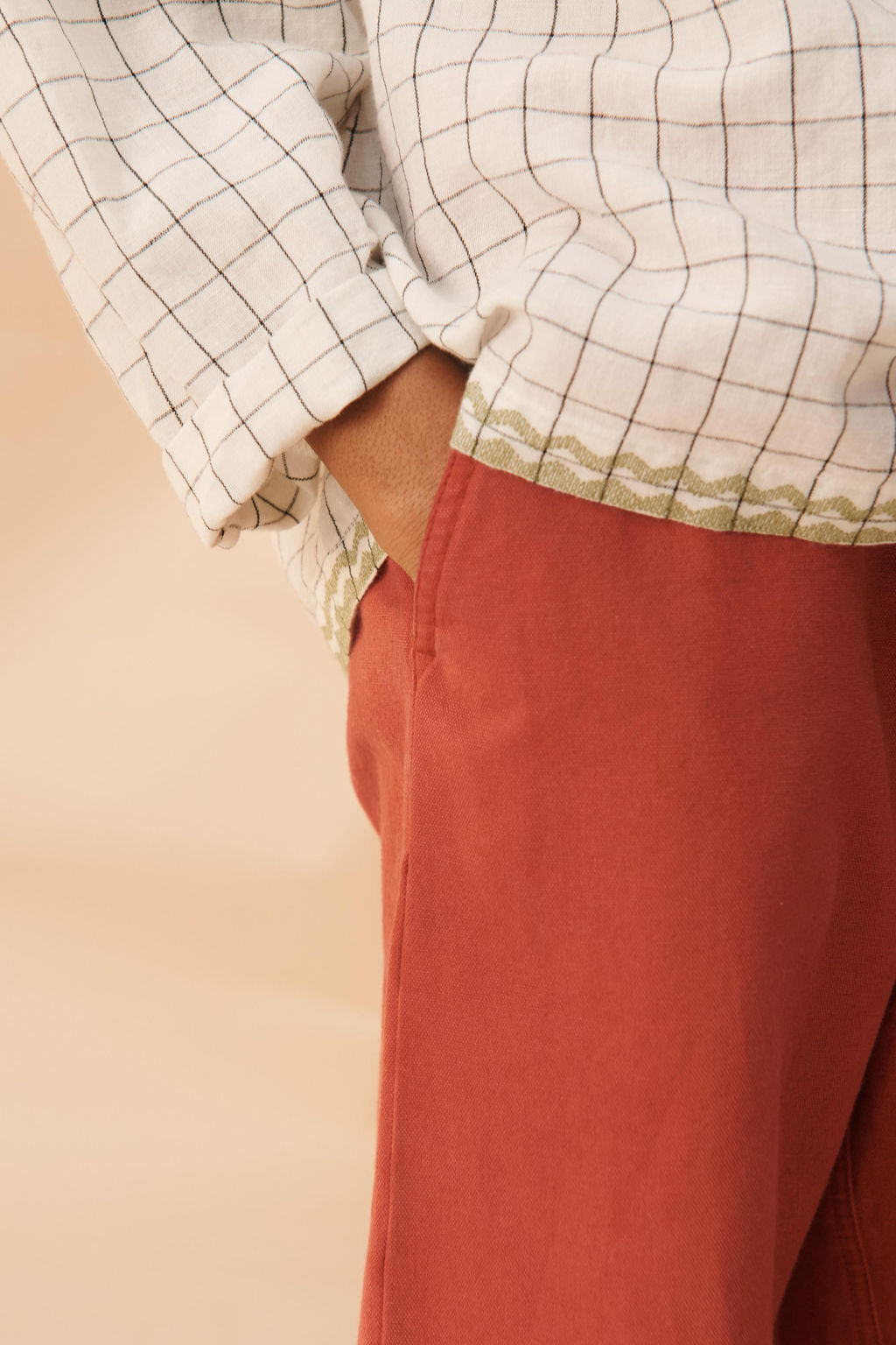 CAMISA CUADROS BORDADO CONTRASTE LIMITED EDITION / Blanco / Negro - Zara фото 3