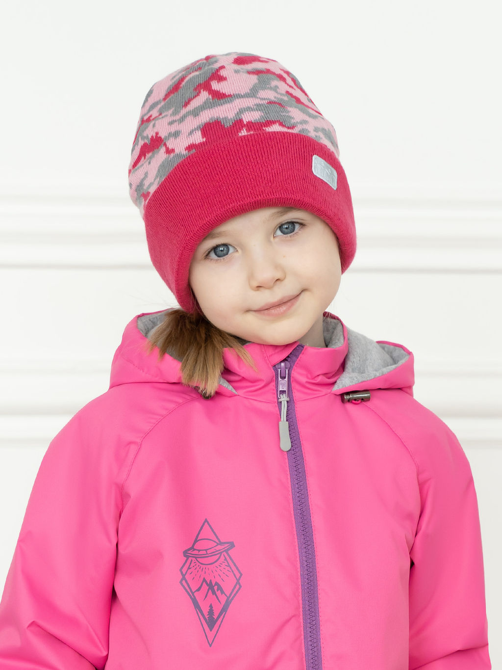 Шапка вязаная камуфляж розовый