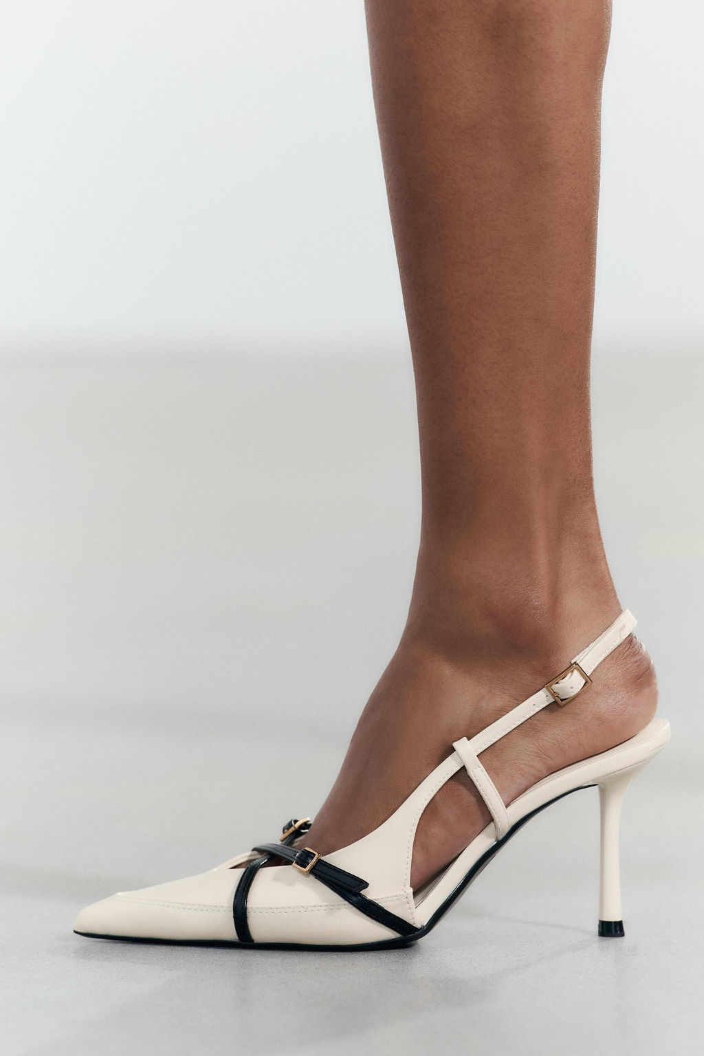 STRAPPY HEELED BUCKLED SHOES - Zara фото 8
