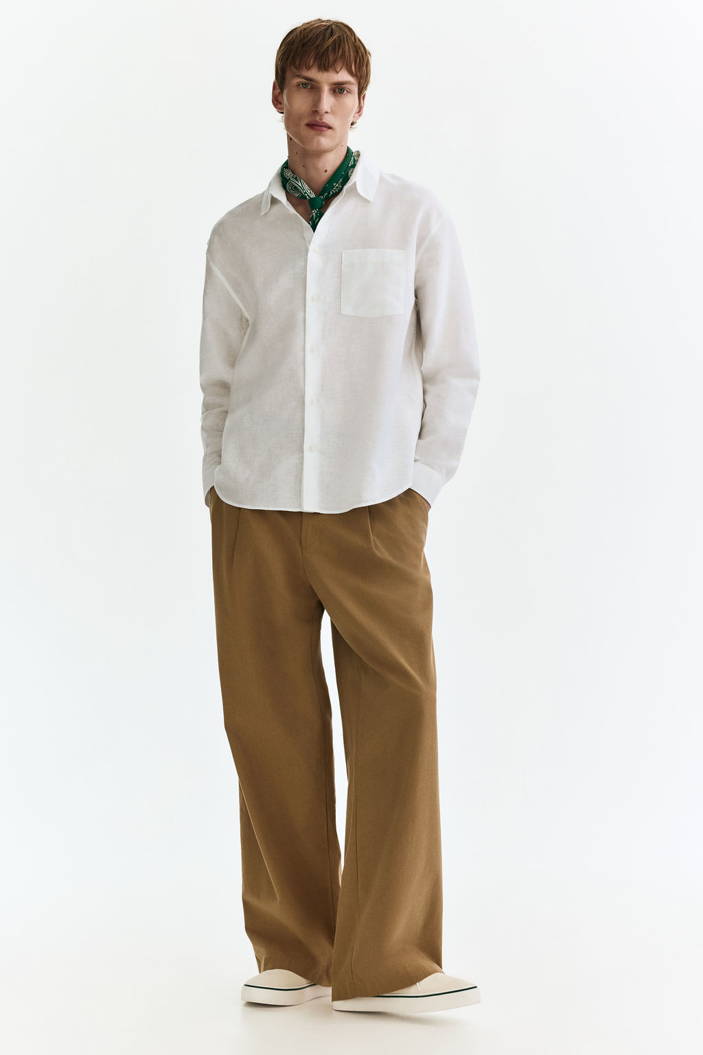 Camisa en mezcla de lino Relaxed Fit - H&m фото 11