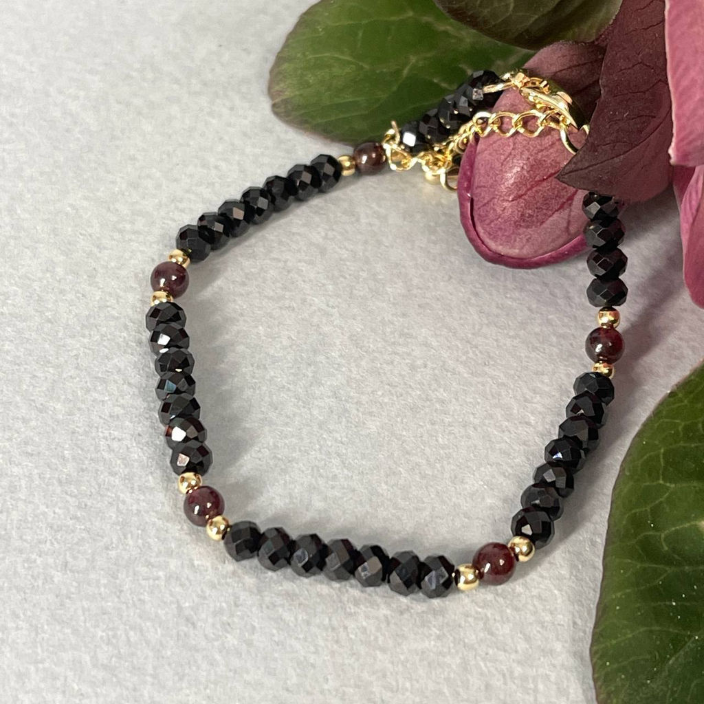 Браслет из Шпинели и Граната 17,5 см +