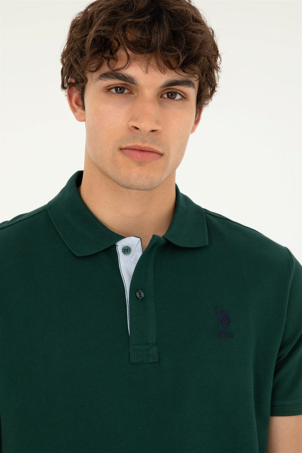 U. S. Polo Assn / Мужская темно-зеленая базовая футболка - U.s. polo assn фото 2