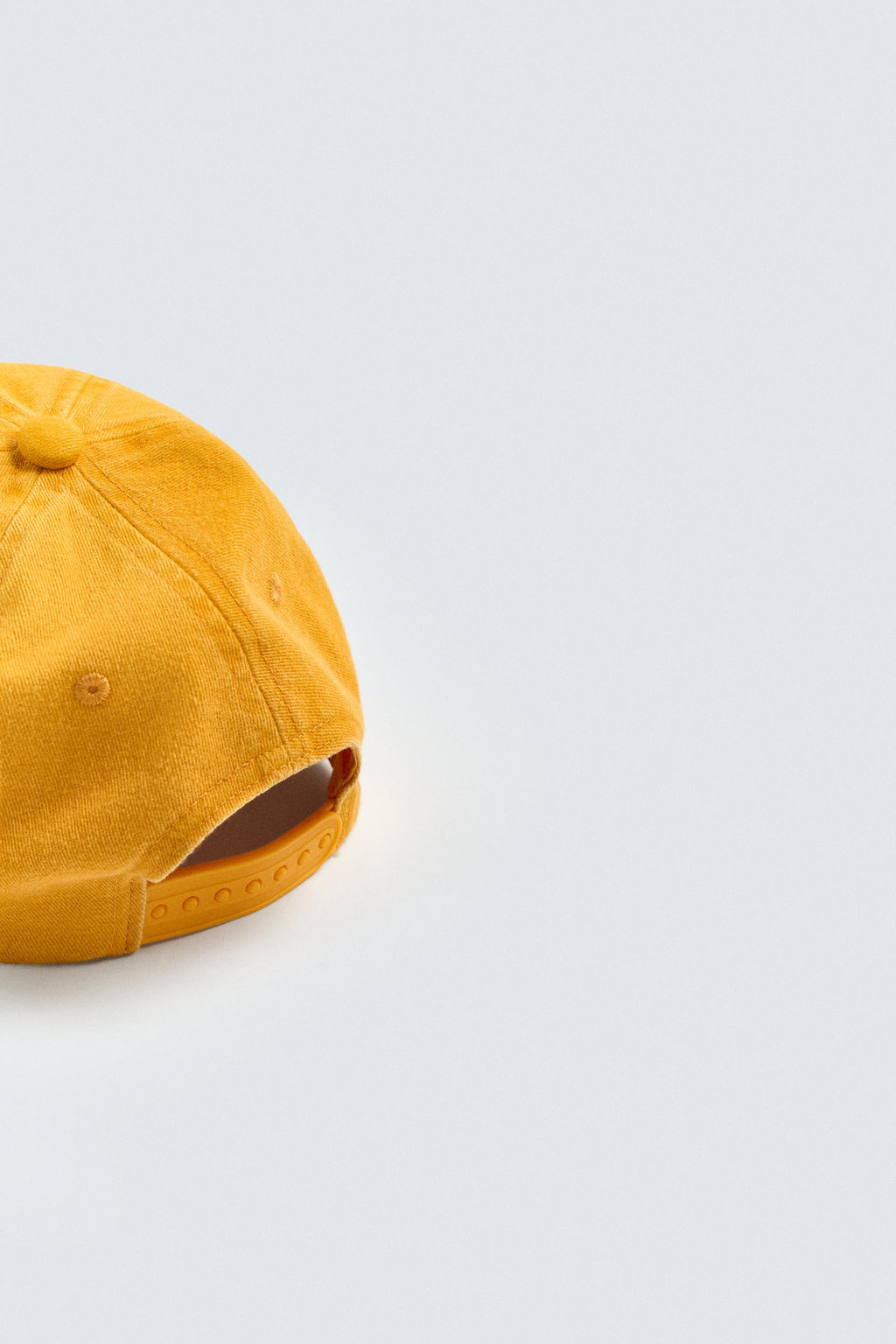 CONTRAST EMBROIDERY CAP - Zara фото 4