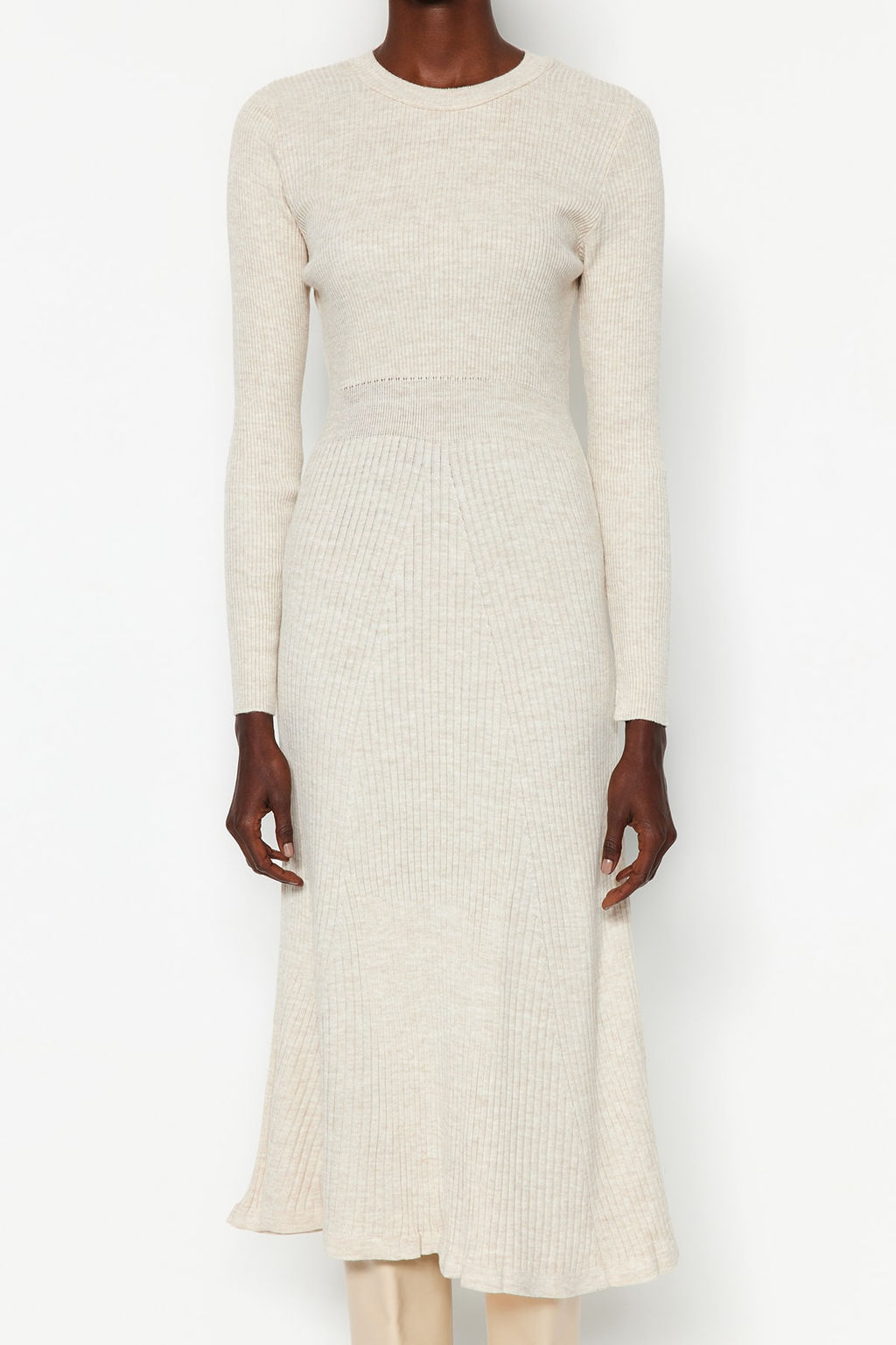 TRENDYOLMILLA Kahverengi Midi Triko Bisiklet Yaka Elbise TWOAW21EL0422 фото 28