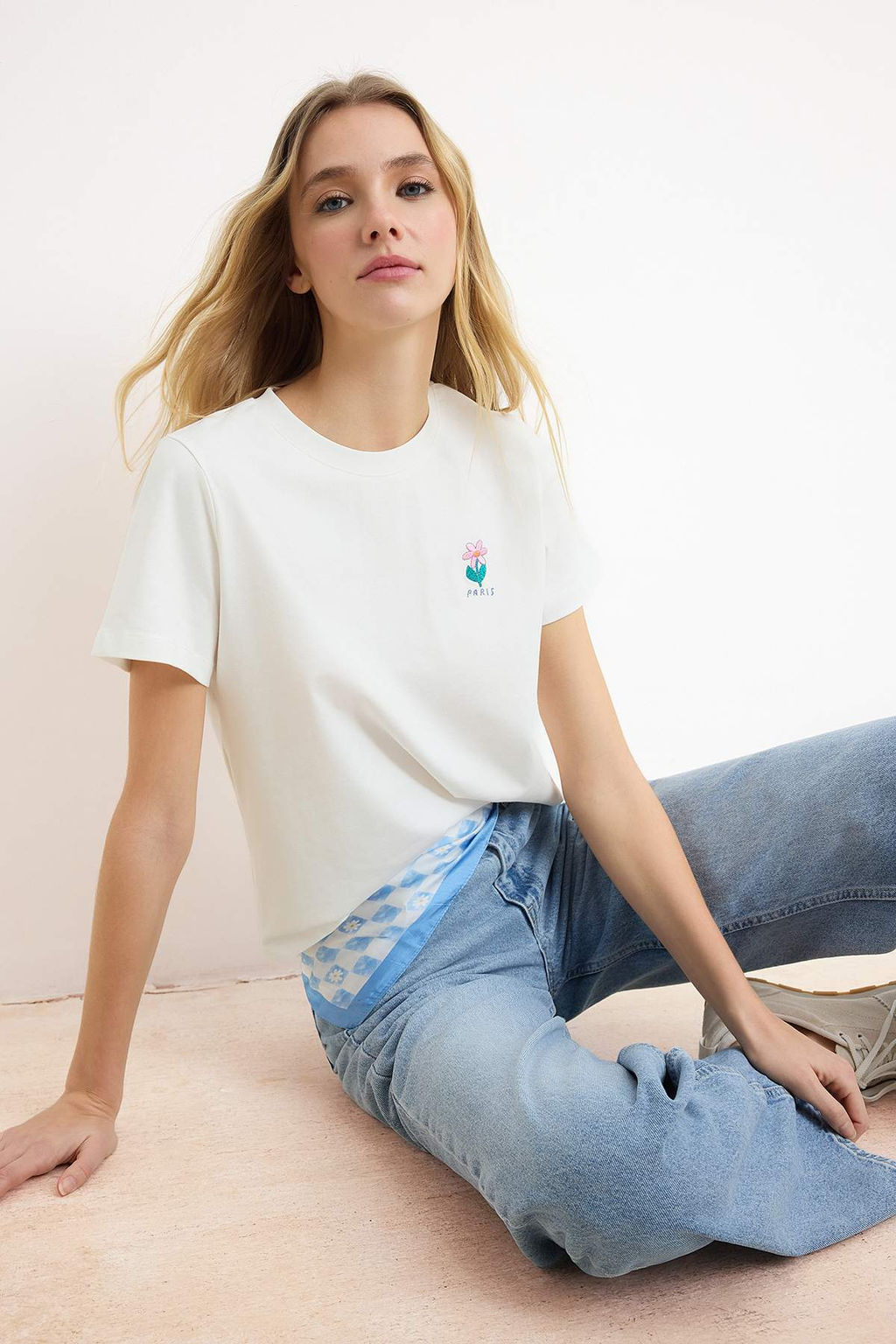 Ekru Regular/Normal Kal?p K?sa Kollu Nak?sl? Tok %100 Pamuk Orme T-Shirt TWOSS26TS00016 - Trendyolmilla фото 5