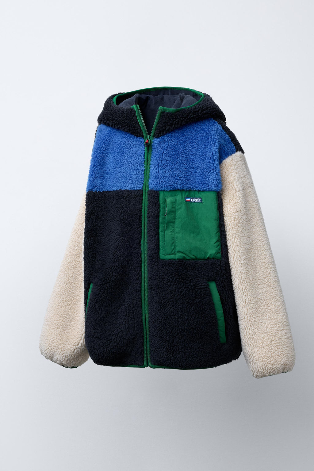 COLOUR BLOCK FAUX SHEARLING JACKET WITH HOOD - Zara фото 2