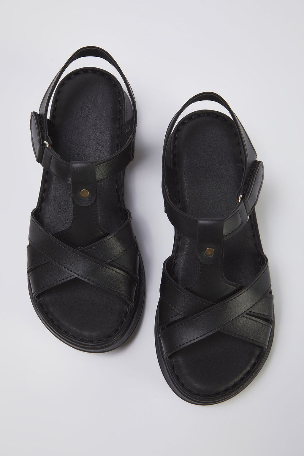 Trendyol Shoes Siyah T Bantl? Ekstra Rahat Duz Kad?n Sandalet TAKSS25SD00001 - Trendyolmilla фото 4