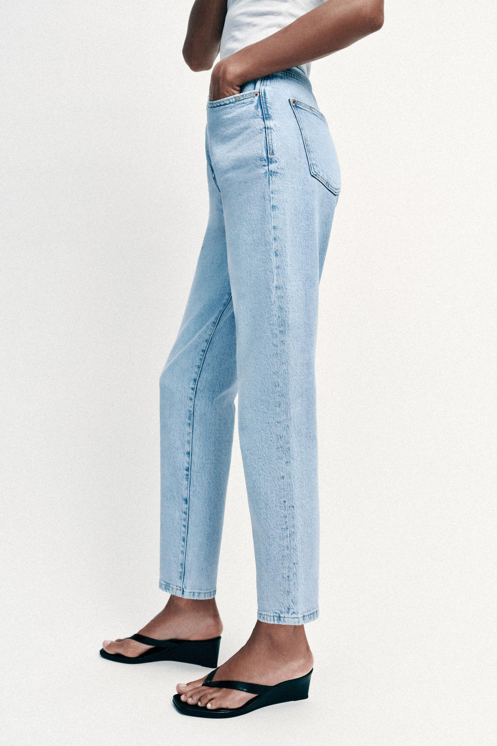 JEANS Z.01 MOM FIT TIRO ALTO / Azul claro - Zara фото 15