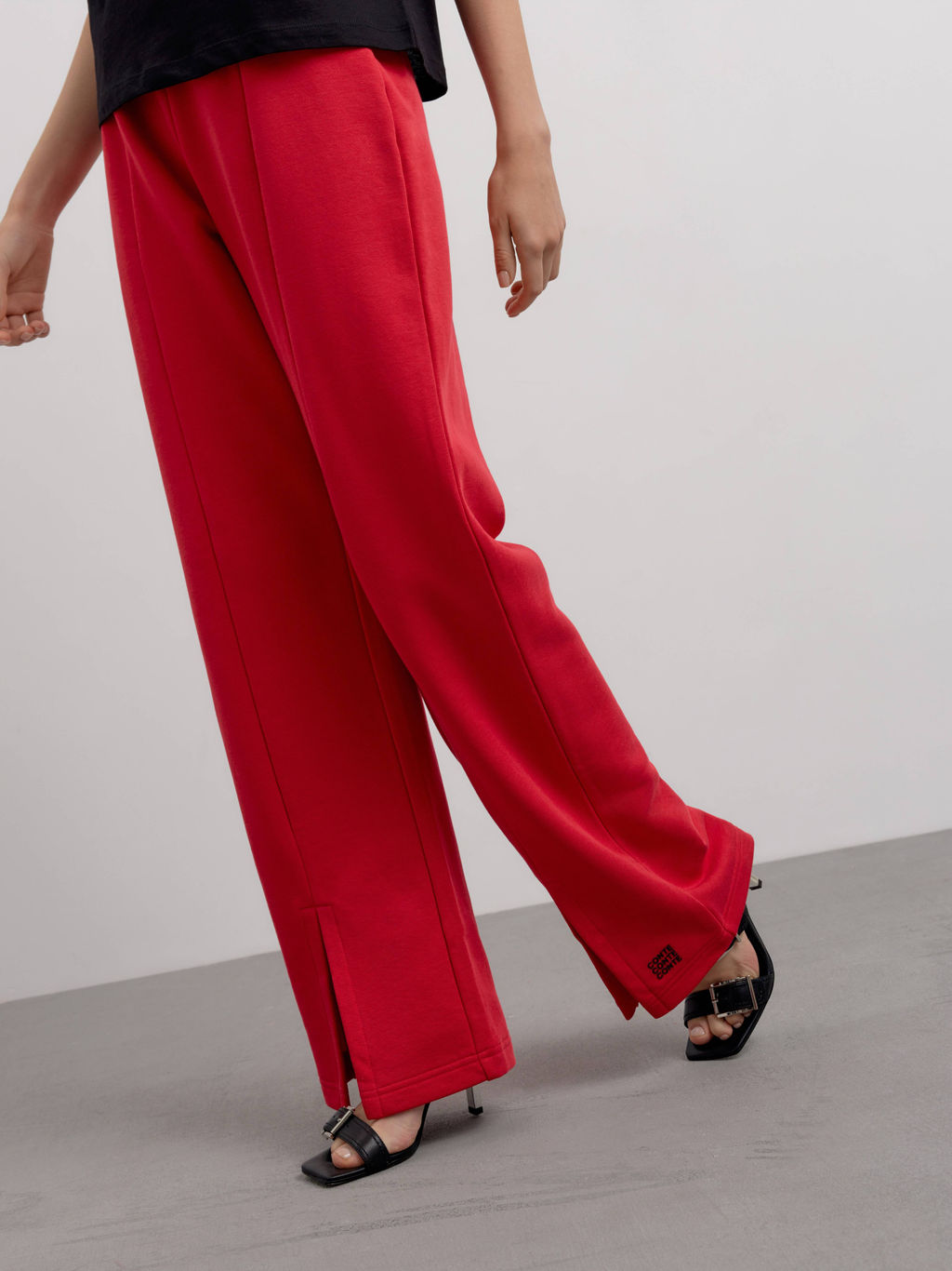 CONTE Брюки из футера с рельефными швами и разрезами LBK 2595 tomato - Conte elegant фото 5