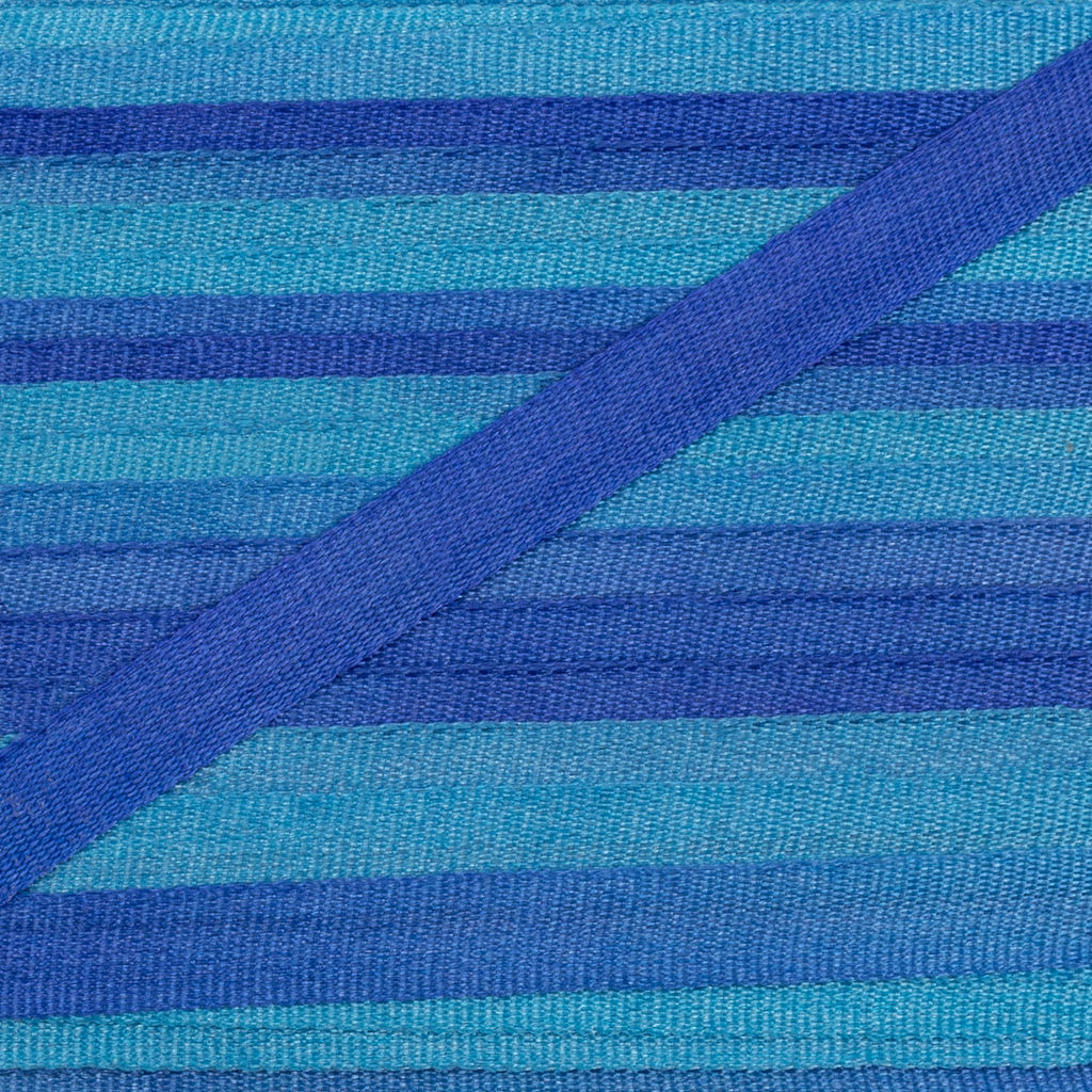 Gamma шелковая SRM-4 ФАСОВКА 4 мм  0.2 9.1 м  0.5 м