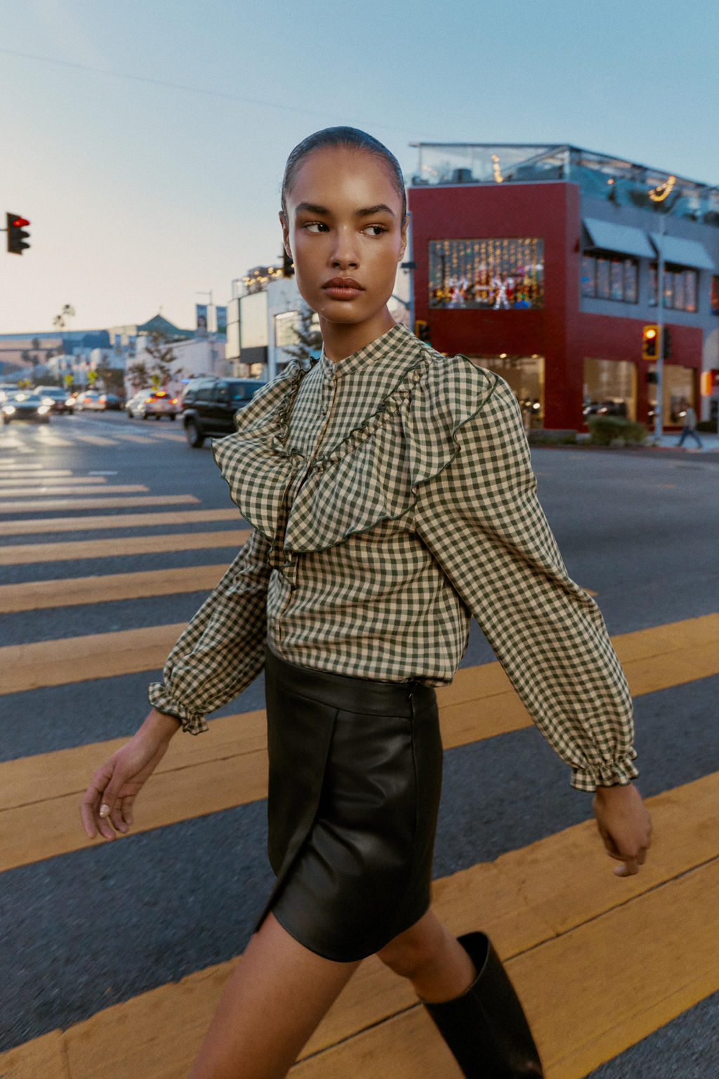 GINGHAM BLOUSE WITH RUFFLES - Zara фото 2