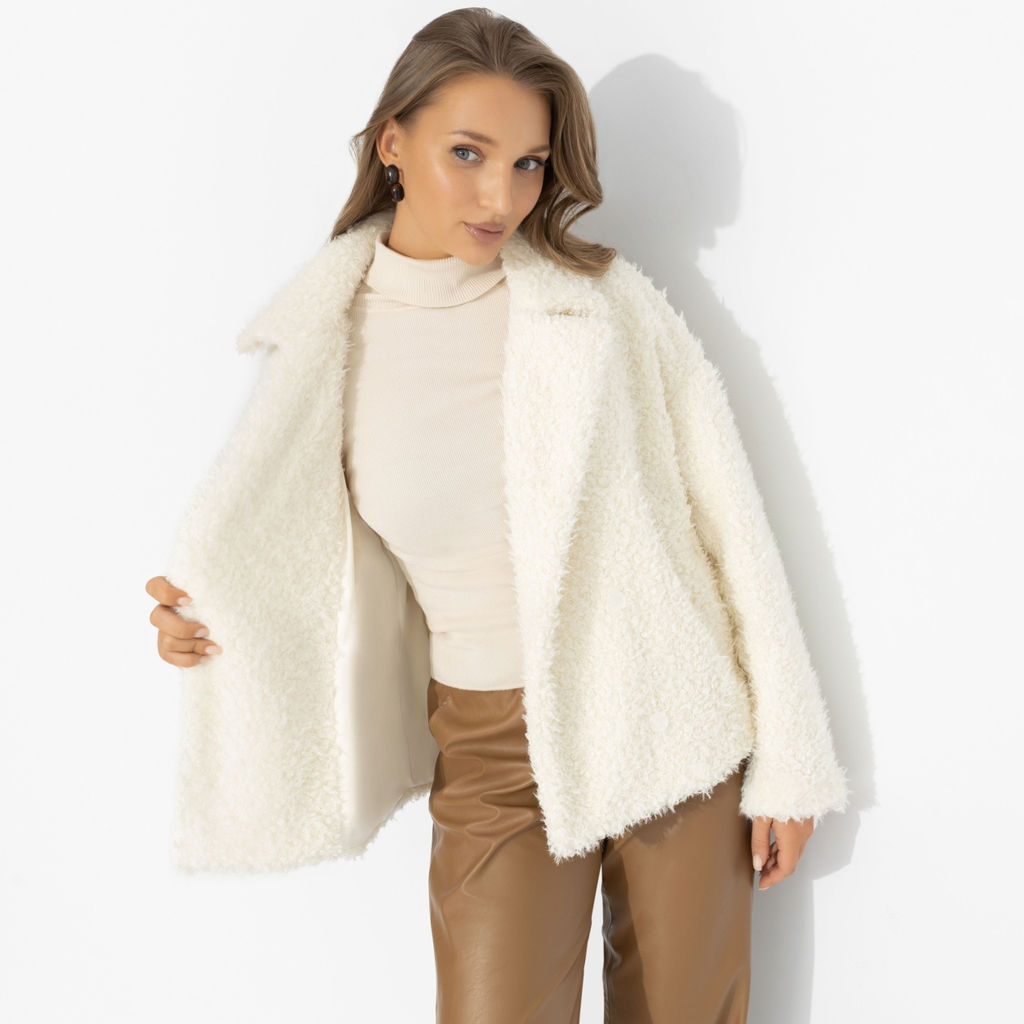 Розыгрыш. Полупальто на подкладе, Слишком заметна (белый шоколад, oversize, 50-56, нью)