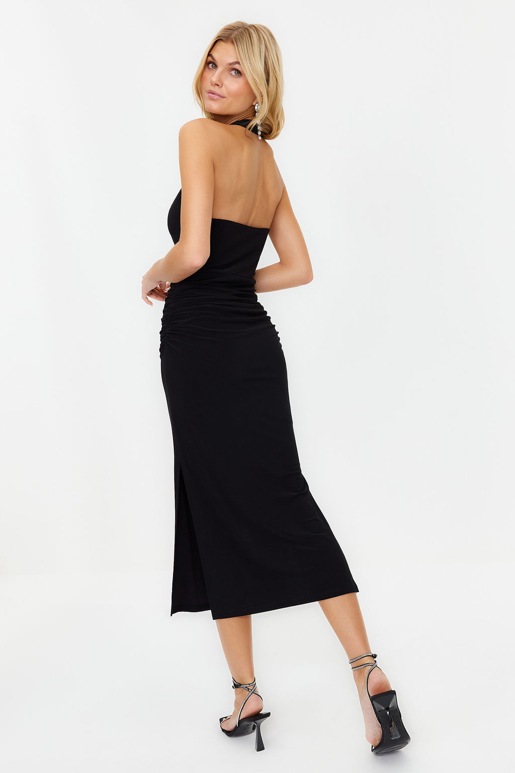 Siyah Vucuda Oturan Degaje Yaka Orme S?k Abiye Elbise TPRSS24EL00015 - Trendyolmilla фото 7